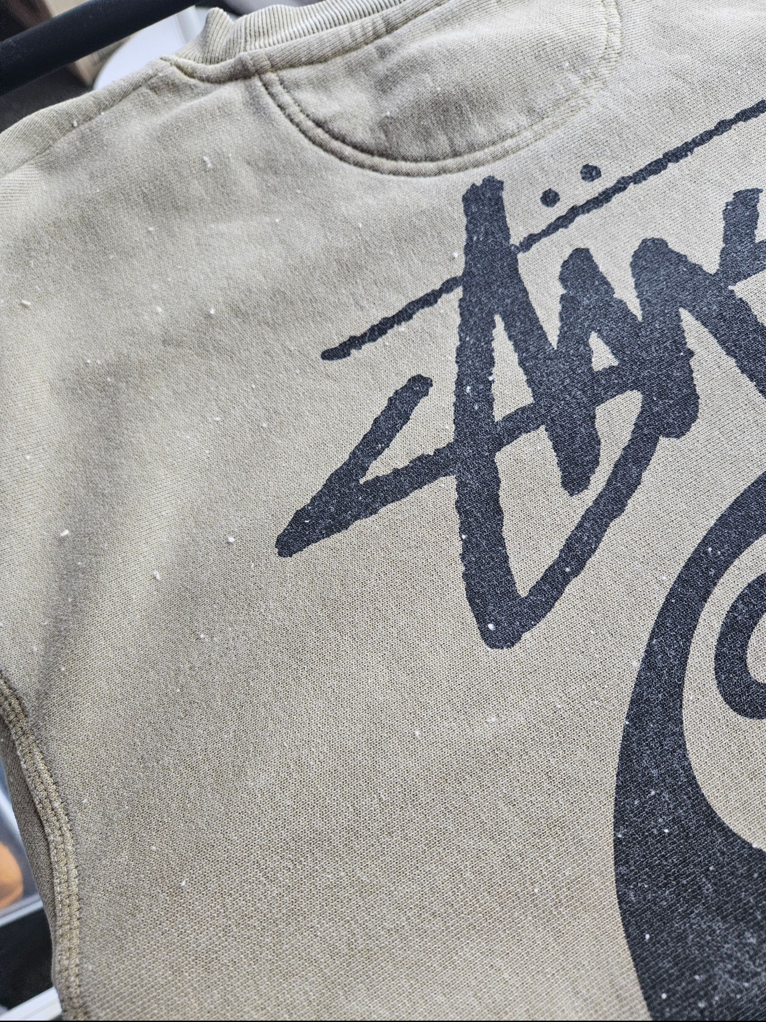 Stussy 8 Ball Crew Pigment Dyed Natural, Stussy 8 Ball Crew Pigment Dyed Black 착용 스타일 - 5