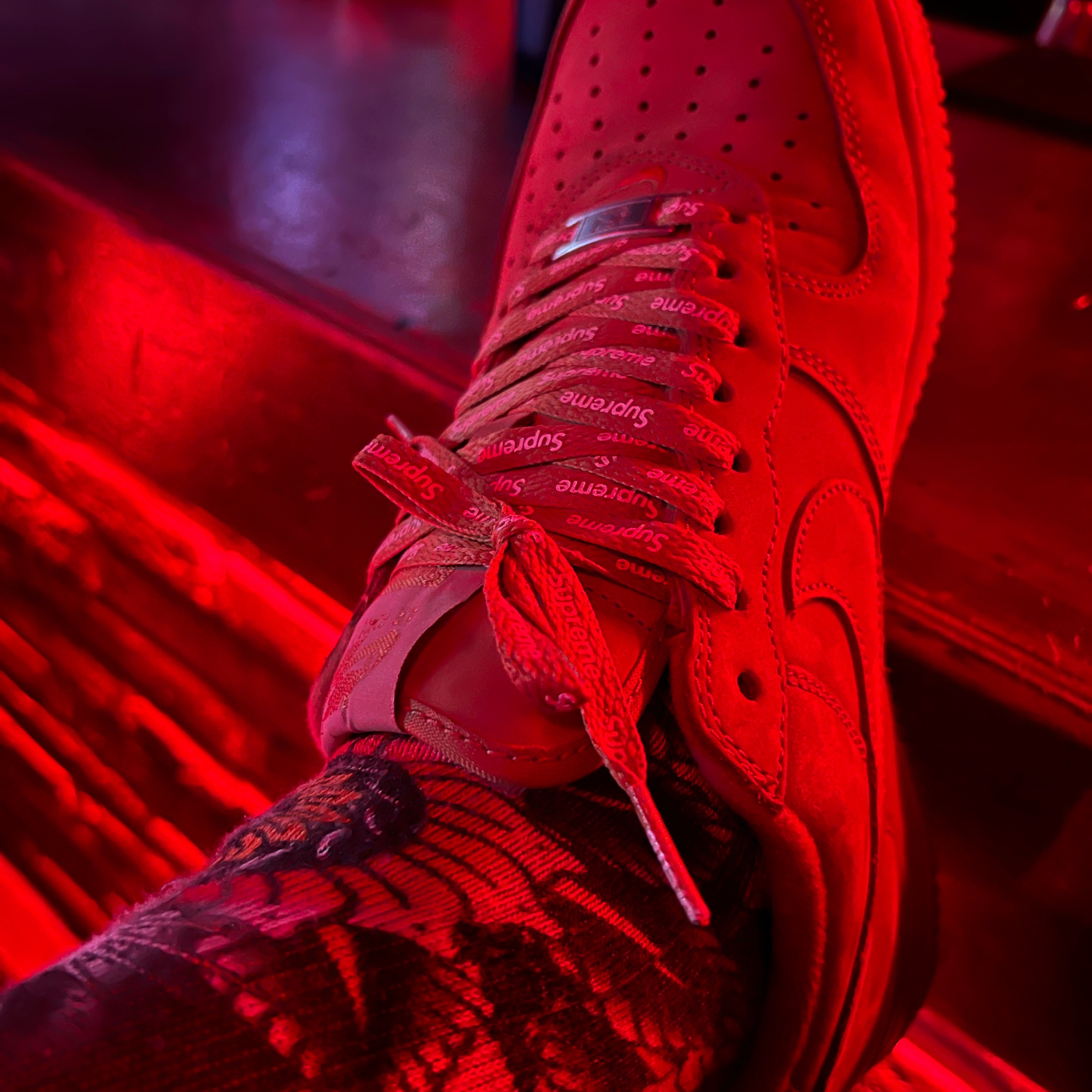 Nike x Supreme Air Force 1 Low Flax 착용 스타일 - 3