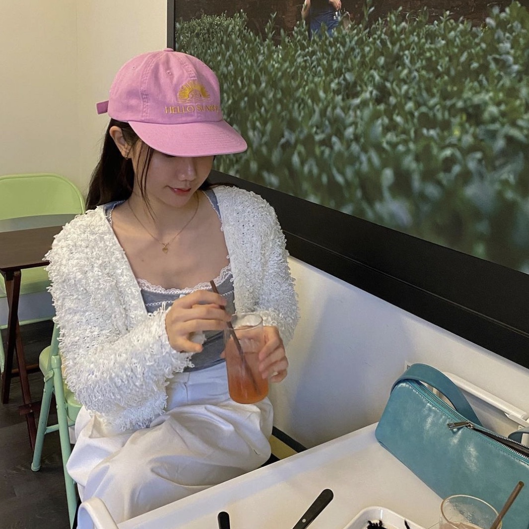 Hello Sunrise Washed OG Logo 6Panel Cap VTG Pink, Hello Sunrise Washed OG Logo 6panel Cap Ocean Blue 착용 스타일