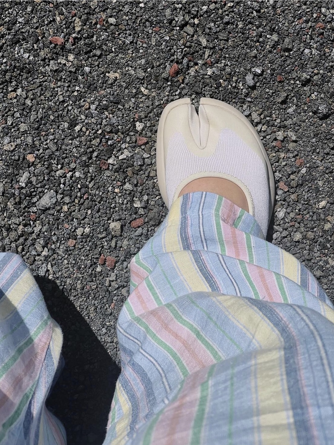 Tabi Sandal Off-White 착용 스타일