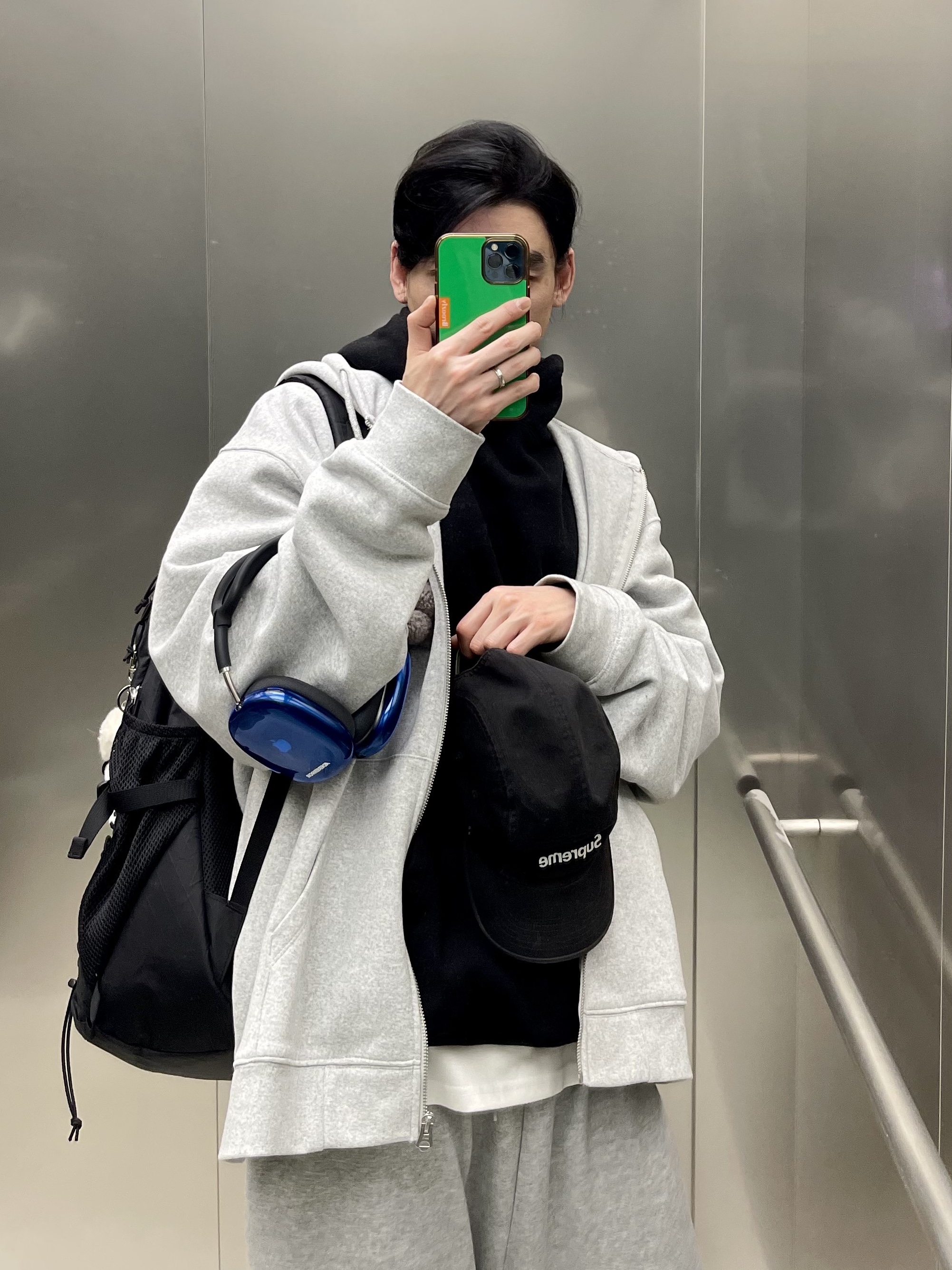 Apple AirPods Max Lightning Space Gray (Korean Ver.), Ader Error Standic AirPods Max Case Z-Blue 착용 스타일 - 4