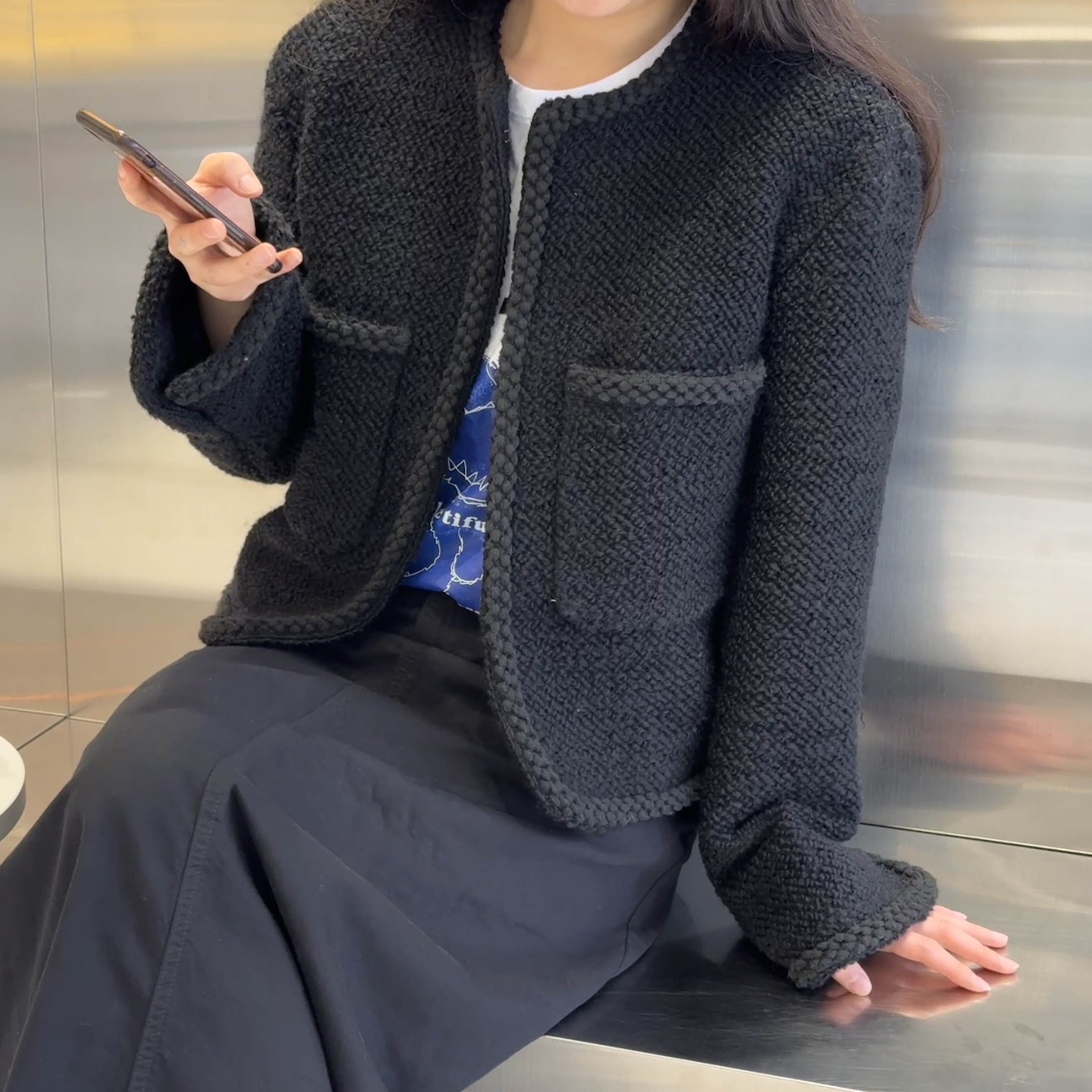 L'H.A.S Boucle Tweed Cropped Jacket - Black, L'H.A.S Boucle Tweed Cropped Jacket - Yellow 착용 스타일 - 2