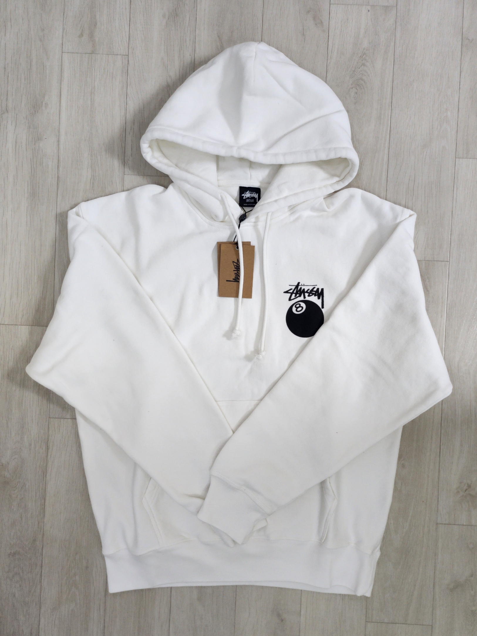 Stussy 8 Ball Hoodie Pigment Dyed Natural 착용 스타일 - 1