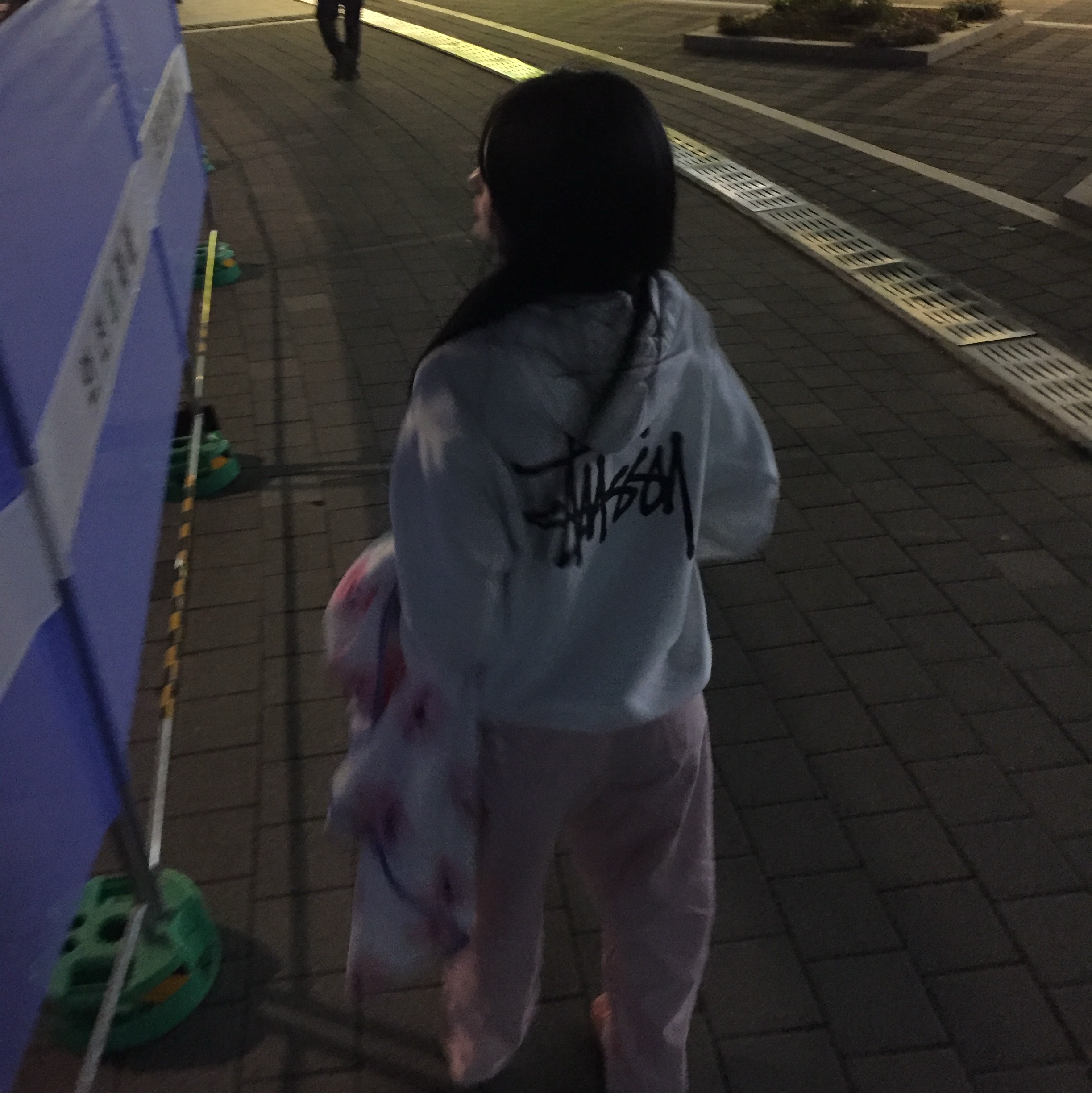 (W) Adidas Gazelle Indoor Wonder Clay Clear Pink, Stussy Basic Stussy Hoodie White 2022 착용 스타일