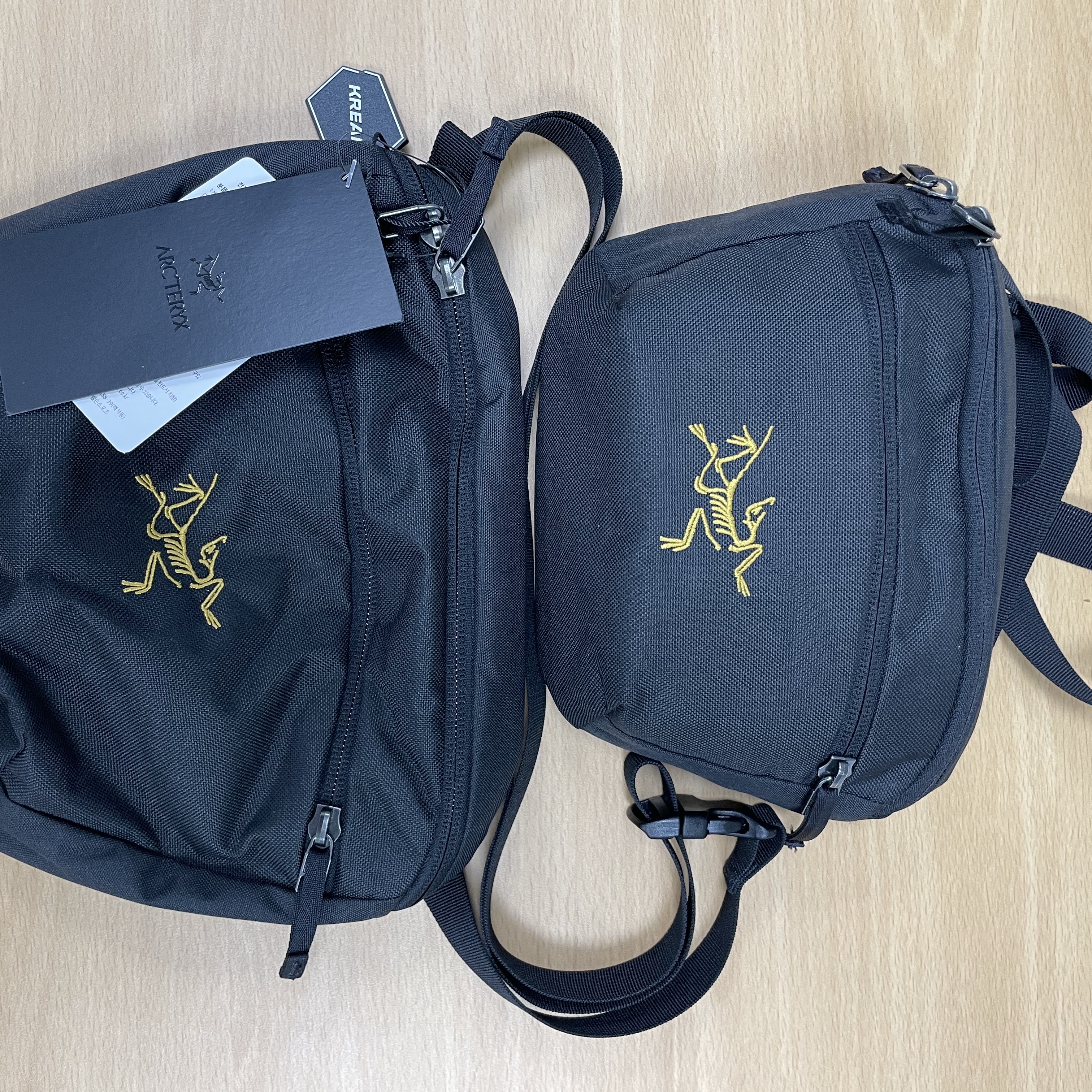 Arc'teryx Mantis 2 Waistpack 24K Black, Arc'teryx Mantis 1 Waistpack Black 착용 스타일 - 1