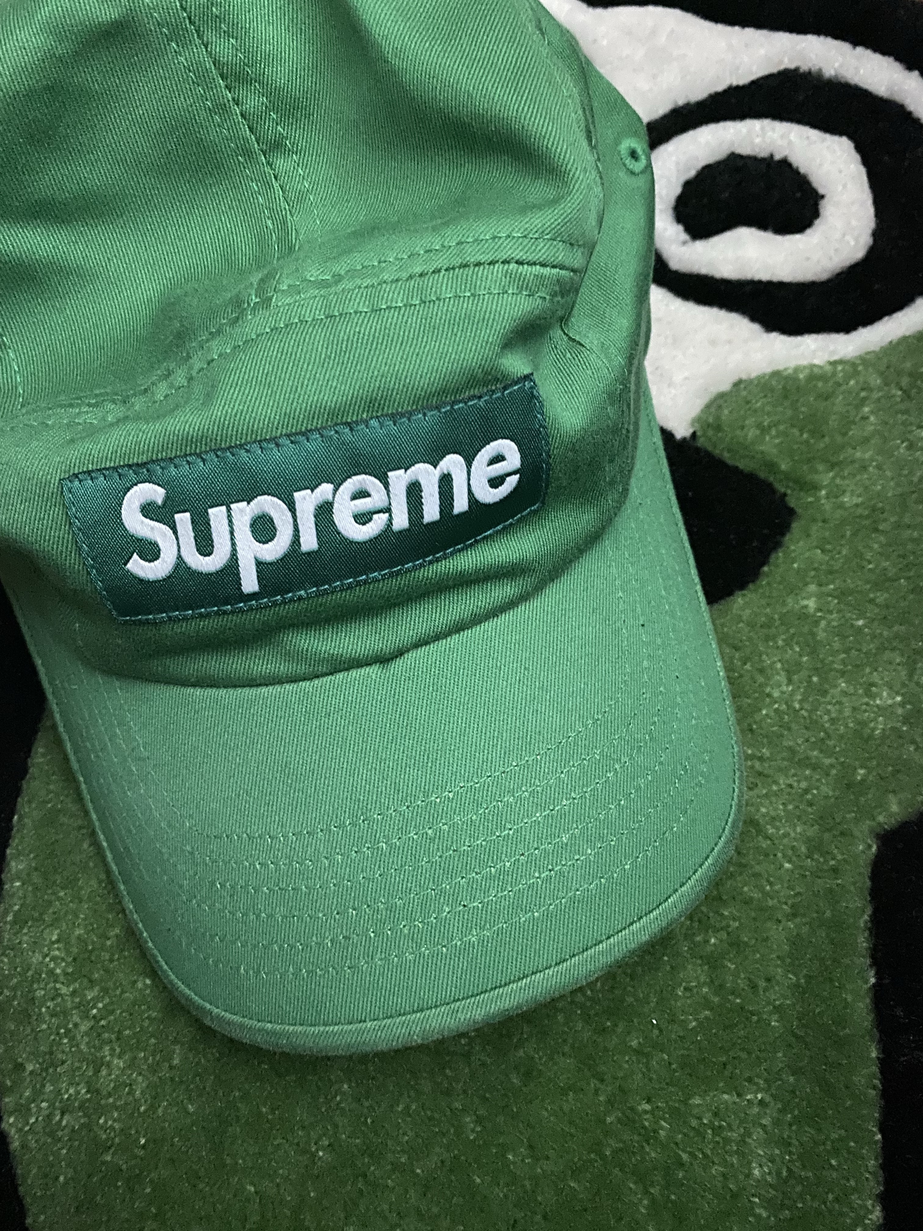 Supreme Washed Chino Twill Camp Cap Green - 22FW 착용 스타일
