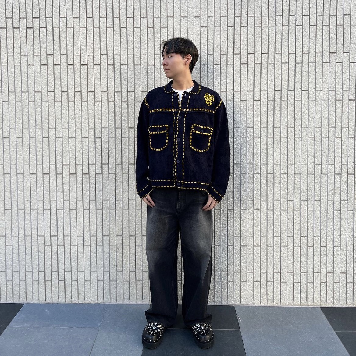 Toga Virilis AJ1066 Leather Black 착용 스타일 - 1