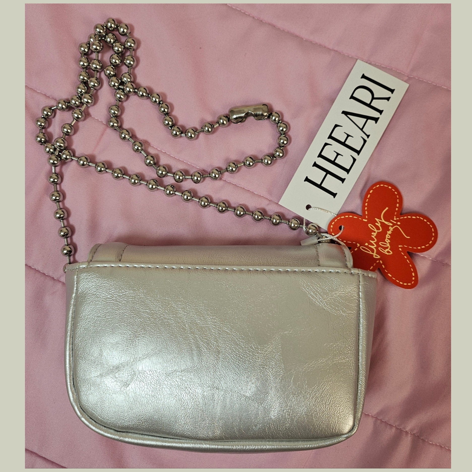 Heeari Women Poppy Chain Mini Bag Silver 착용 스타일 - 2