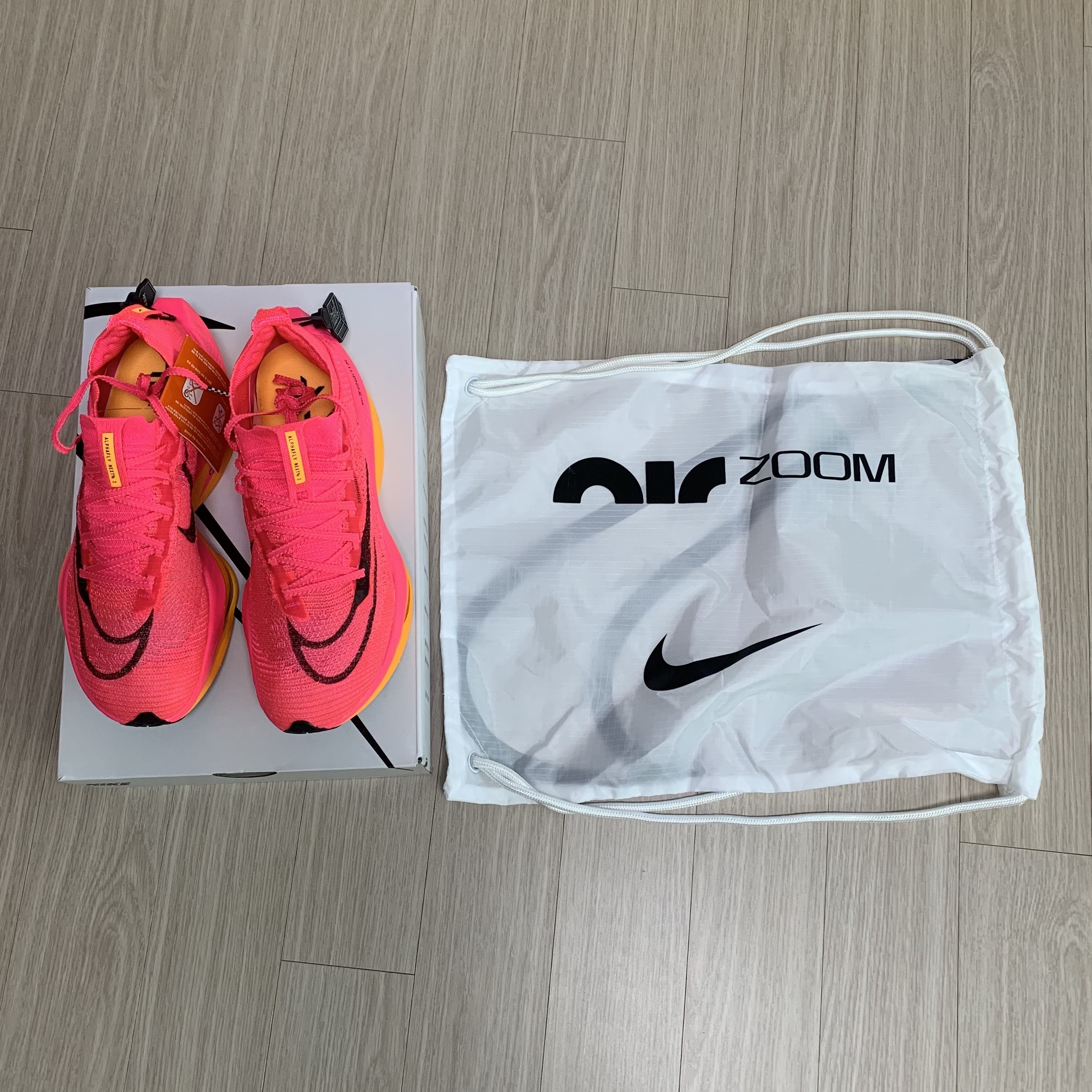 (W) Nike Air Zoom Alphafly Next% 2 Hyper Pink 착용 스타일 - 5