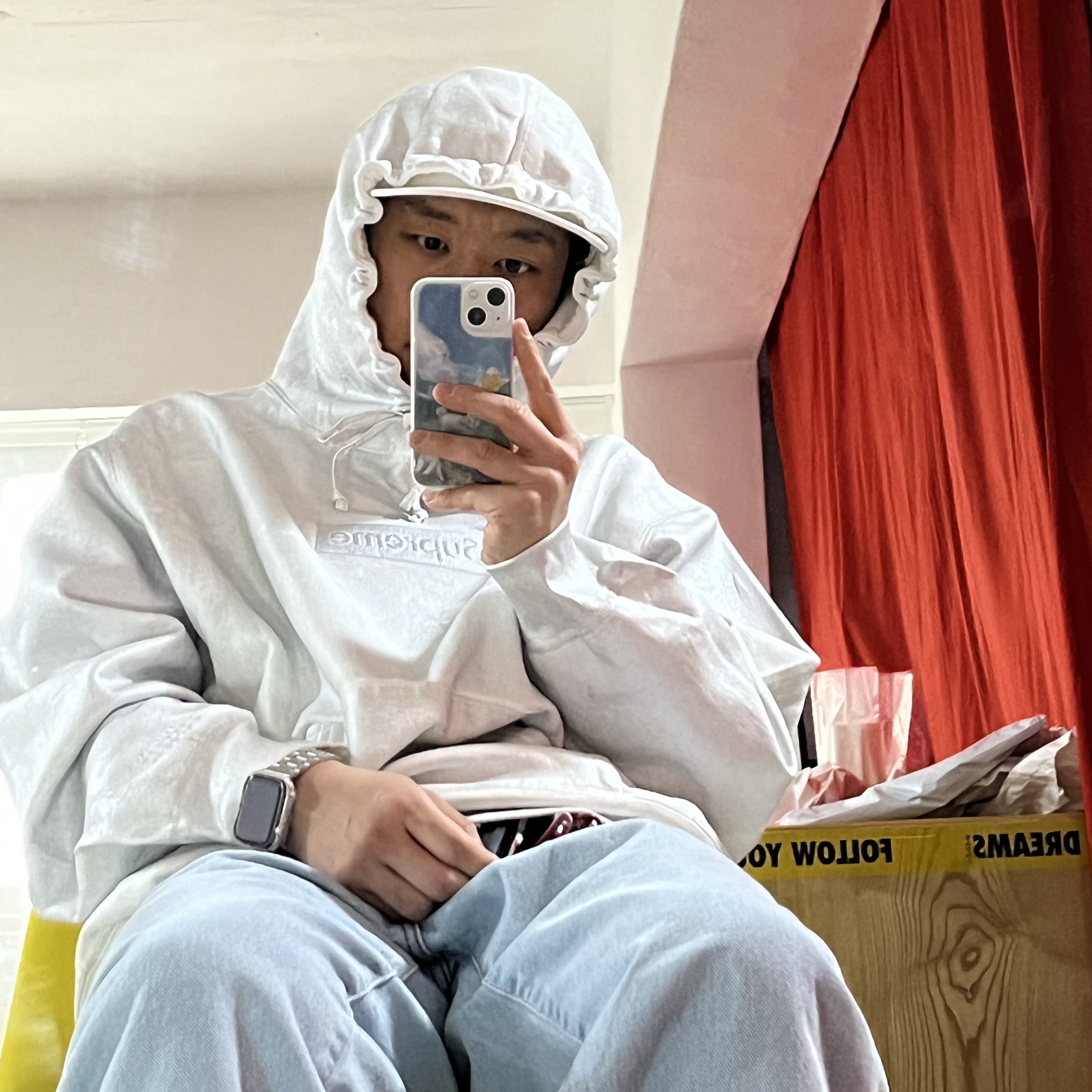 Supreme x MM6 Maison Margiela Foil Box Logo Hooded Sweatshirt White - 24SS, Supreme x MM6 Maison Margiela Painted Camp Cap White - 24SS 착용 스타일