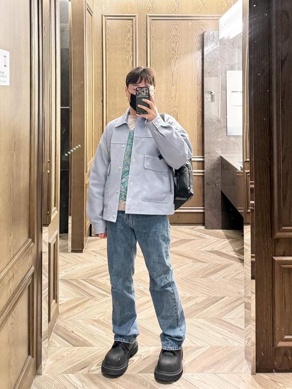 Wooyoungmi Long Straight Denim Pants Blue -23FW, Balenciaga Steroid Derby Black 착용 스타일 - 2