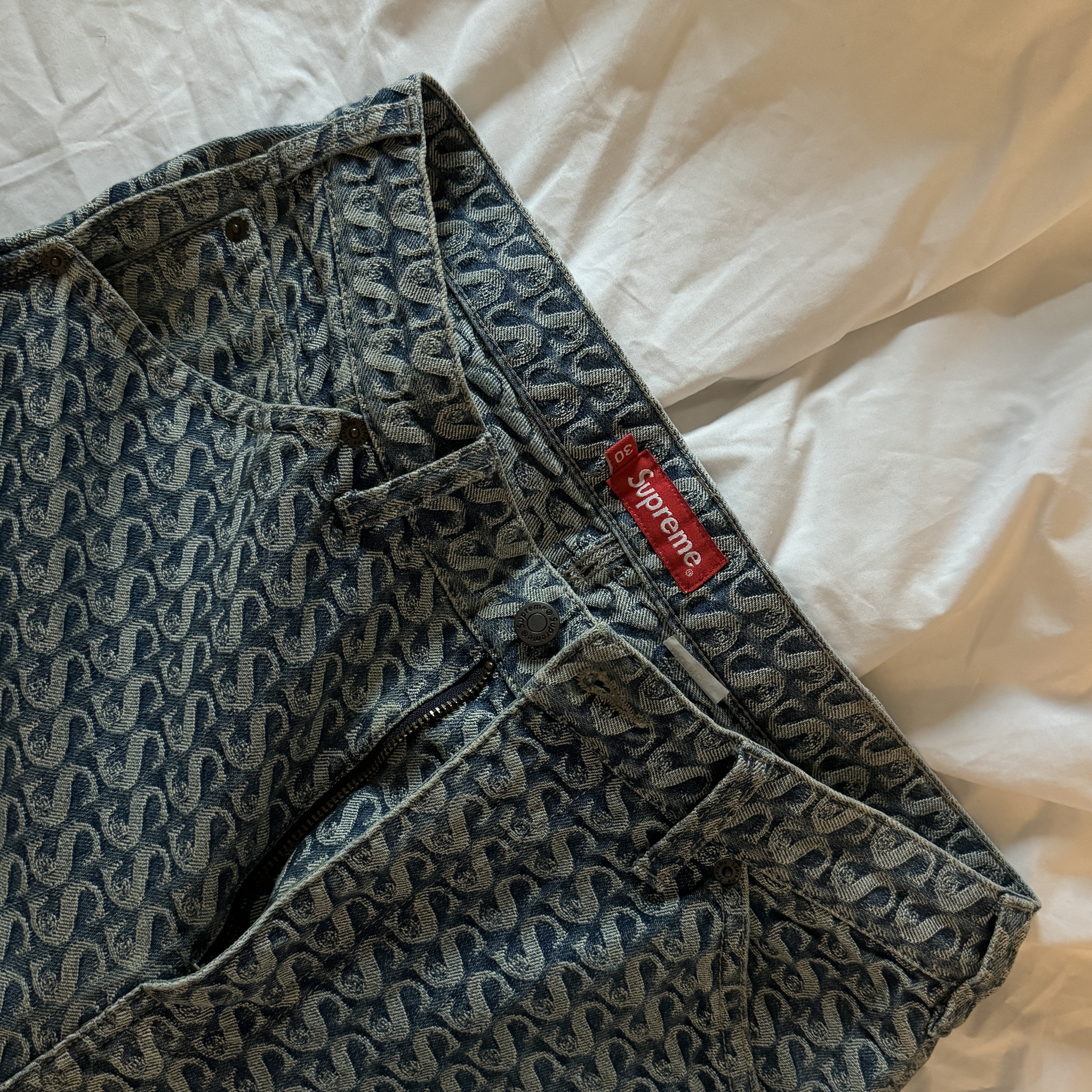Supreme Monogram Double Knee Denim Painter Pants Blue - 21FW 착용 스타일
