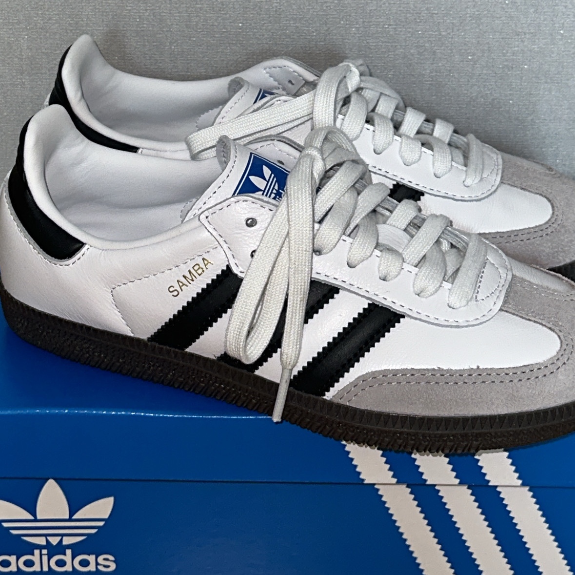 Adidas Samba OG Cloud White 착용 스타일 - 2