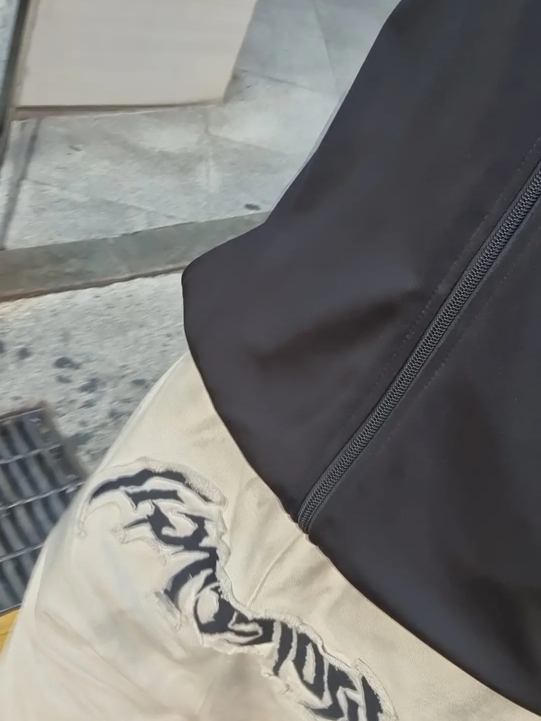 Nike Pegasus Trail 3 Gore-Tex Black Dark Smoke Grey, The North Face 1996 Eco Nuptse Jacket Black 착용 스타일 - 2