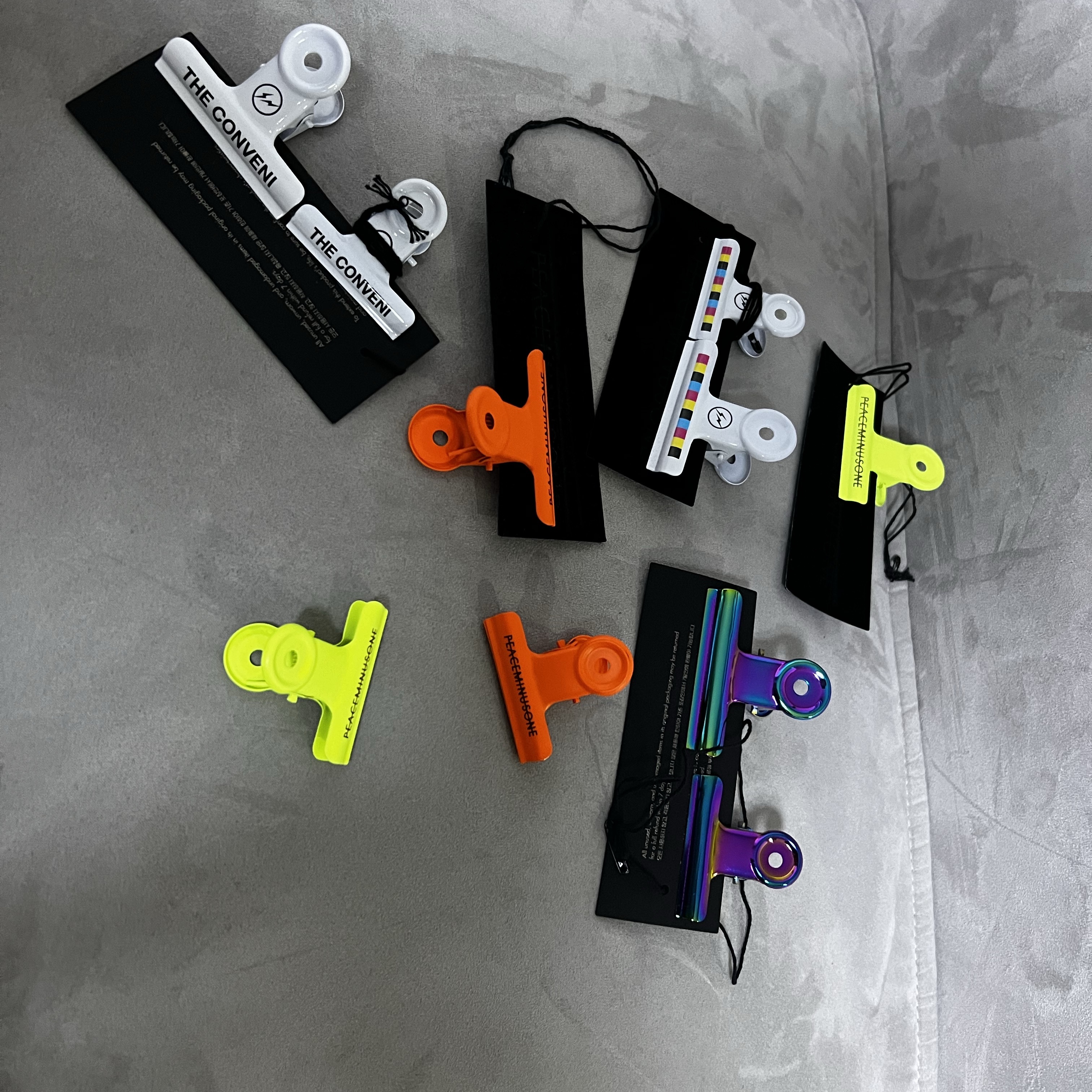 Peaceminusone Bulldog Clip #13 Multi 착용 스타일 - 1