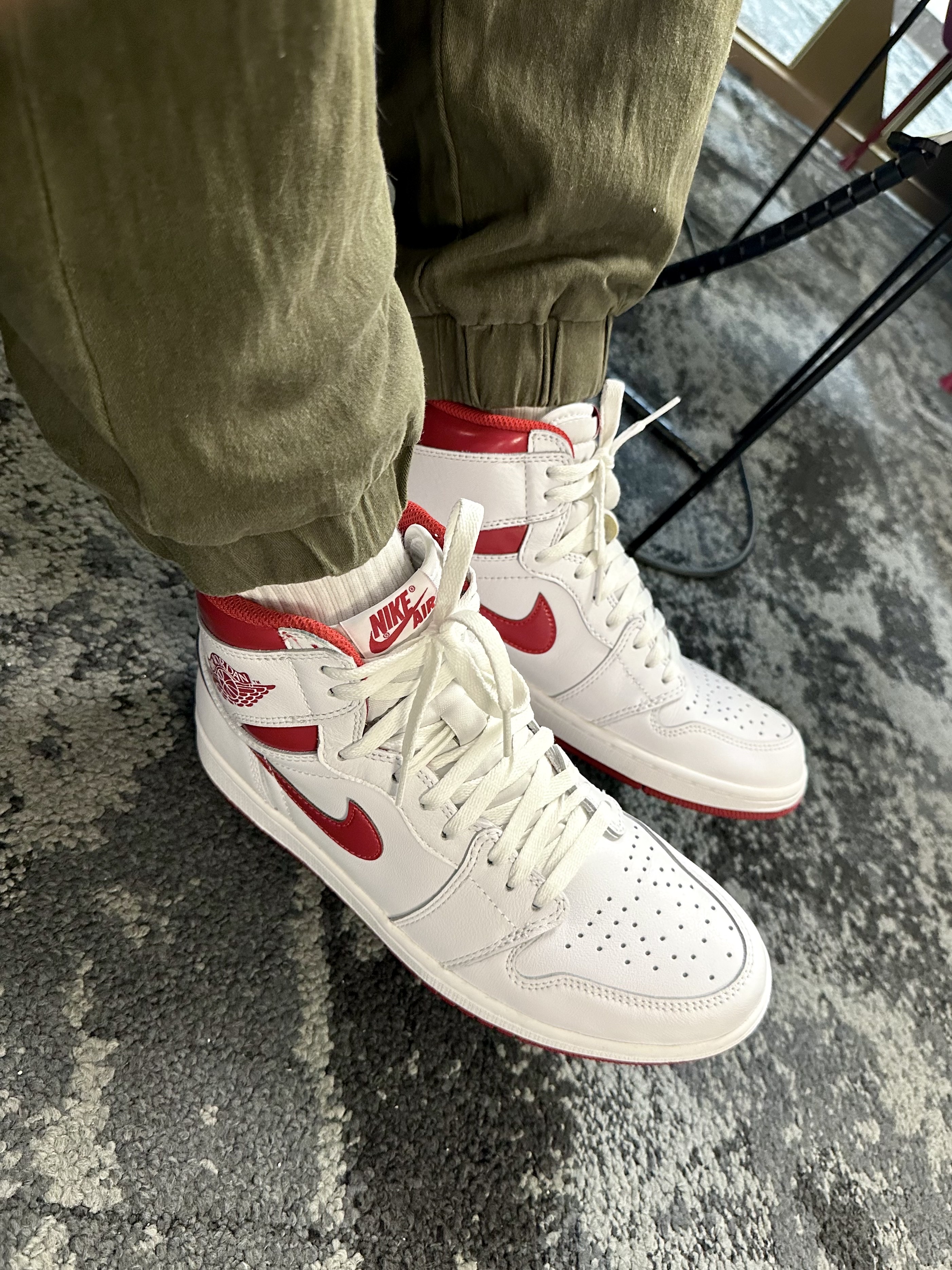 Jordan 1 Retro Metallic Red 2017 착용 스타일