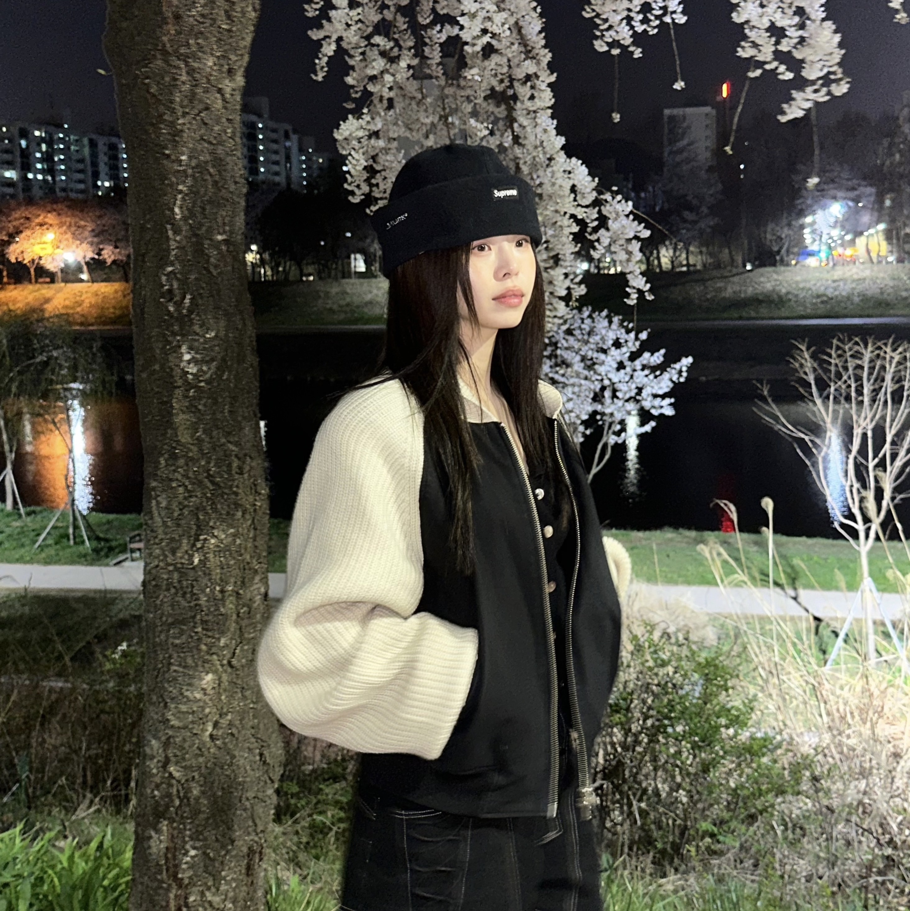 Supreme Polartec Beanie Black - 23FW 착용 스타일