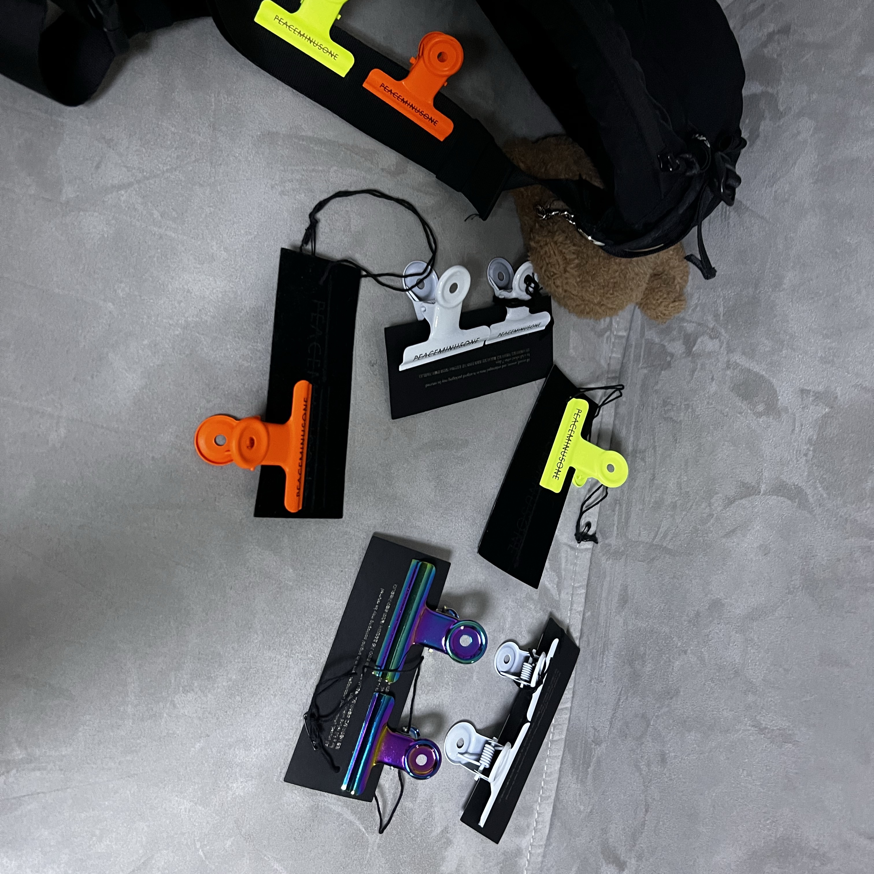 Peaceminusone Bulldog Clip #13 Multi 착용 스타일 - 2