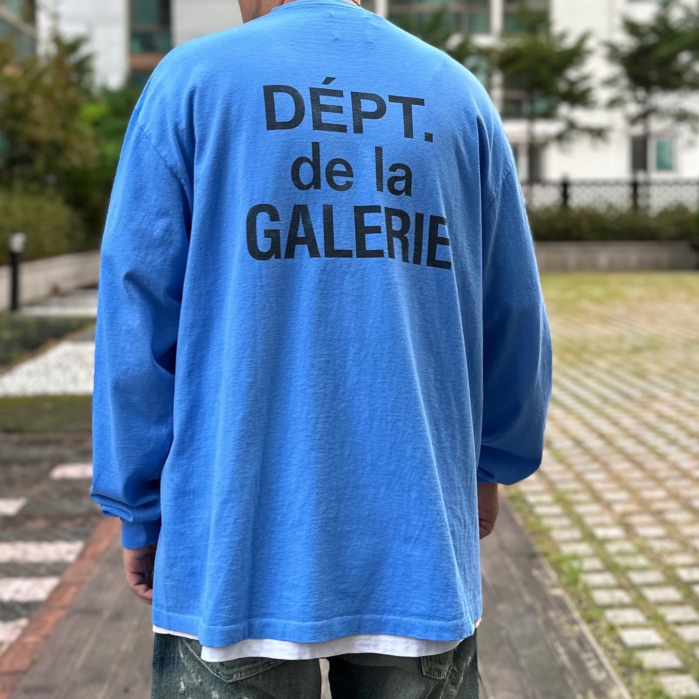 Gallery Dept. Dept De La Galerie LS Pocket T-Shirt Blue, Jordan 1 x Union Retro High Blue Toe 착용 스타일 - 2