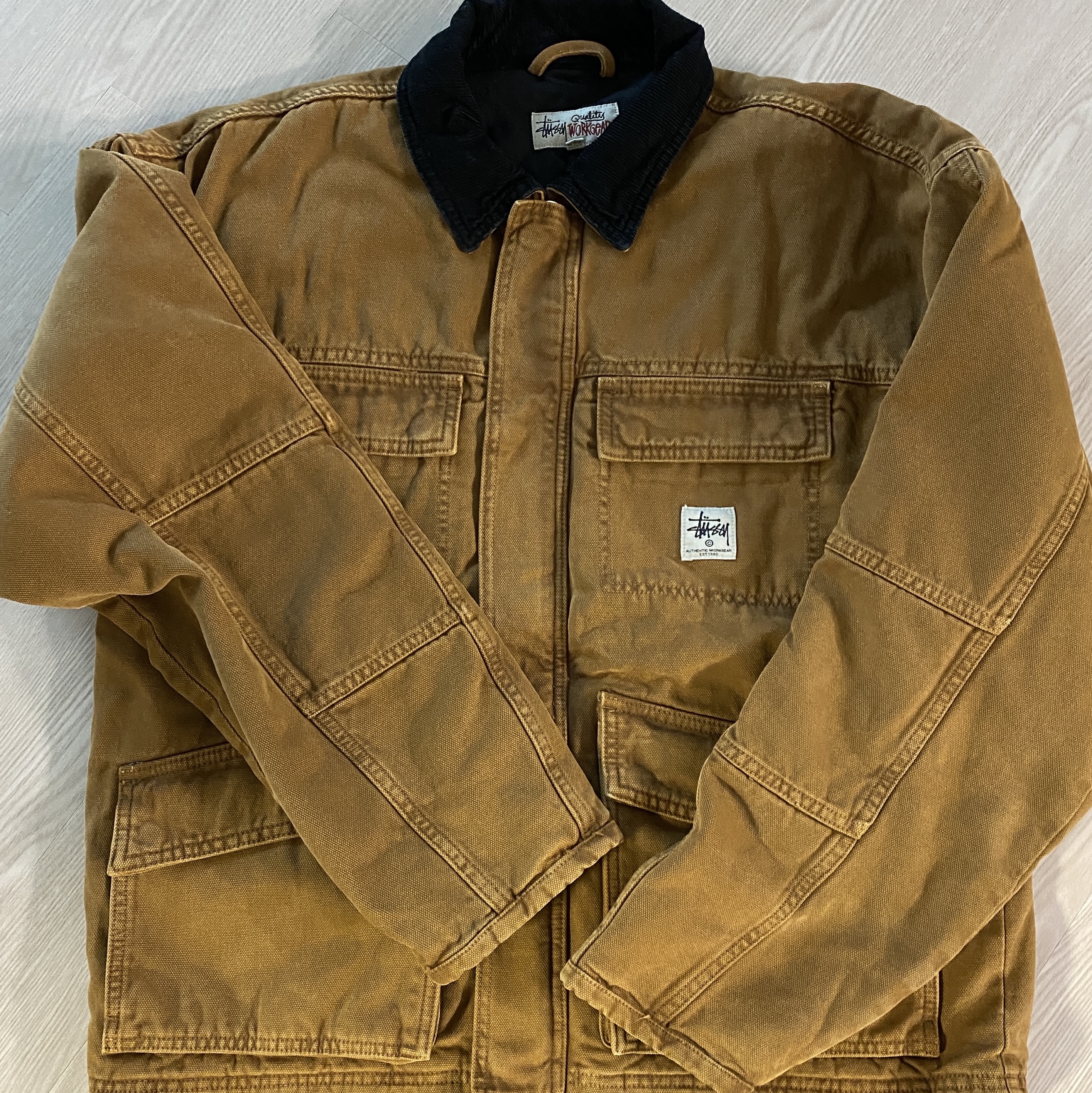 Stussy Washed Canvas Shop Jacket Bronze 착용 스타일