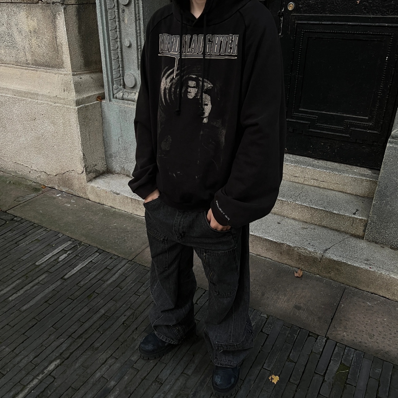 Project G/R Mind Slaughter Vintage Washeed Hoodie Black 착용 스타일