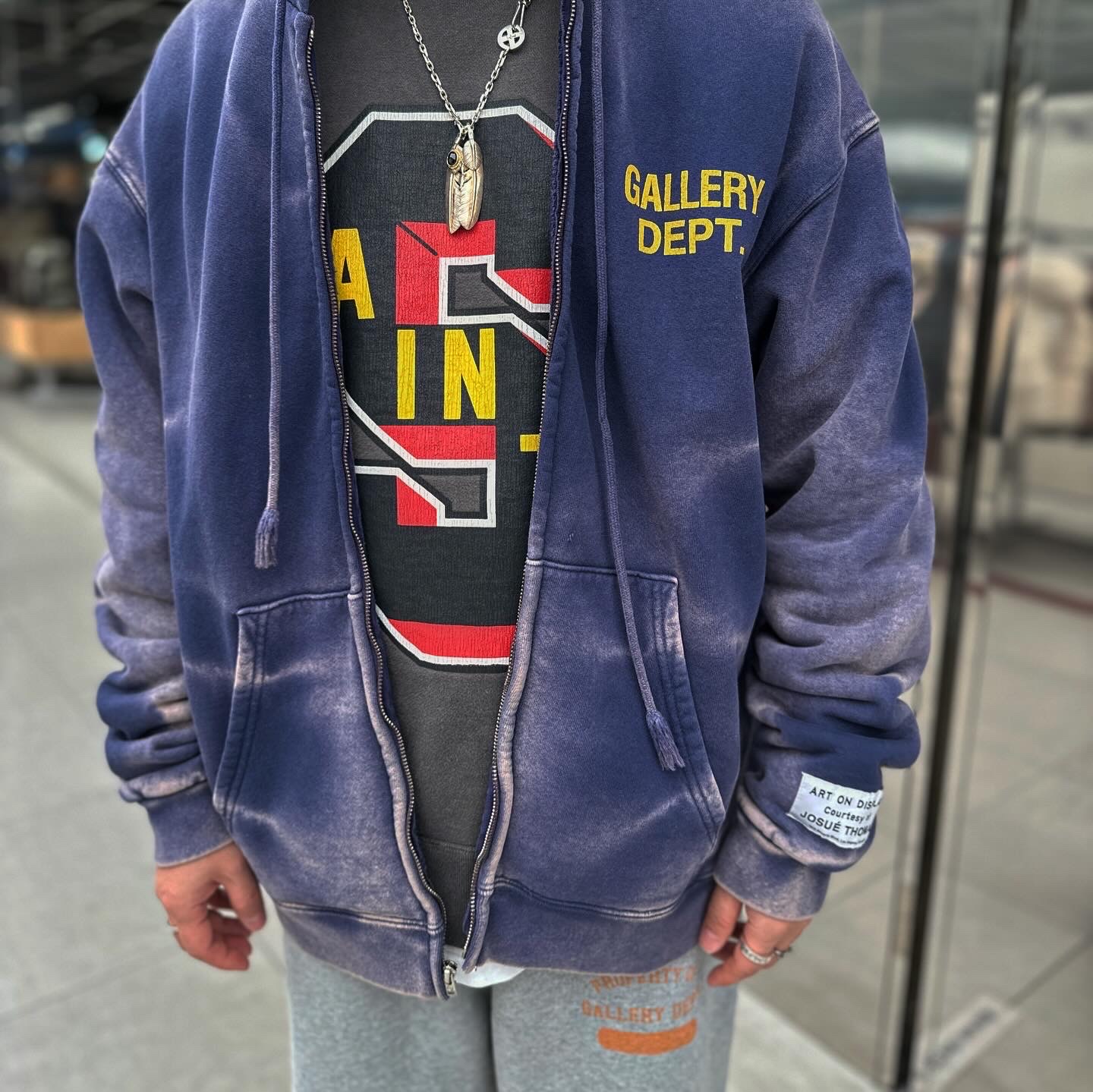 Gallery Dept. Sunfaded Logo Zip-Up Navy, Maison Mihara Yasuhiro Hank OG Sole Canvas Low-top Sneakers Black 착용 스타일 - 2