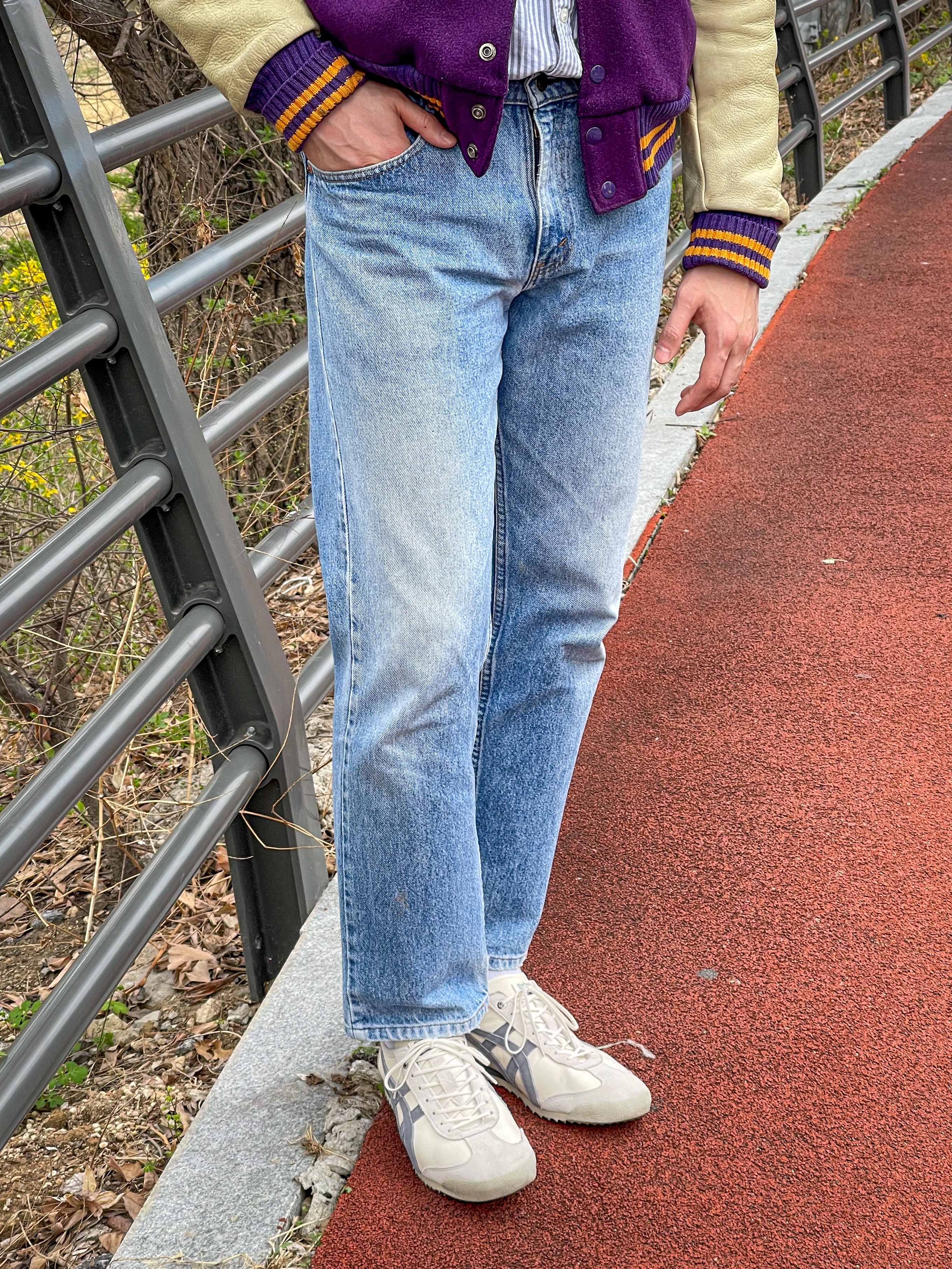 Onitsuka Tiger Mexico 66 SD Birch Metropolis 착용 스타일 - 4