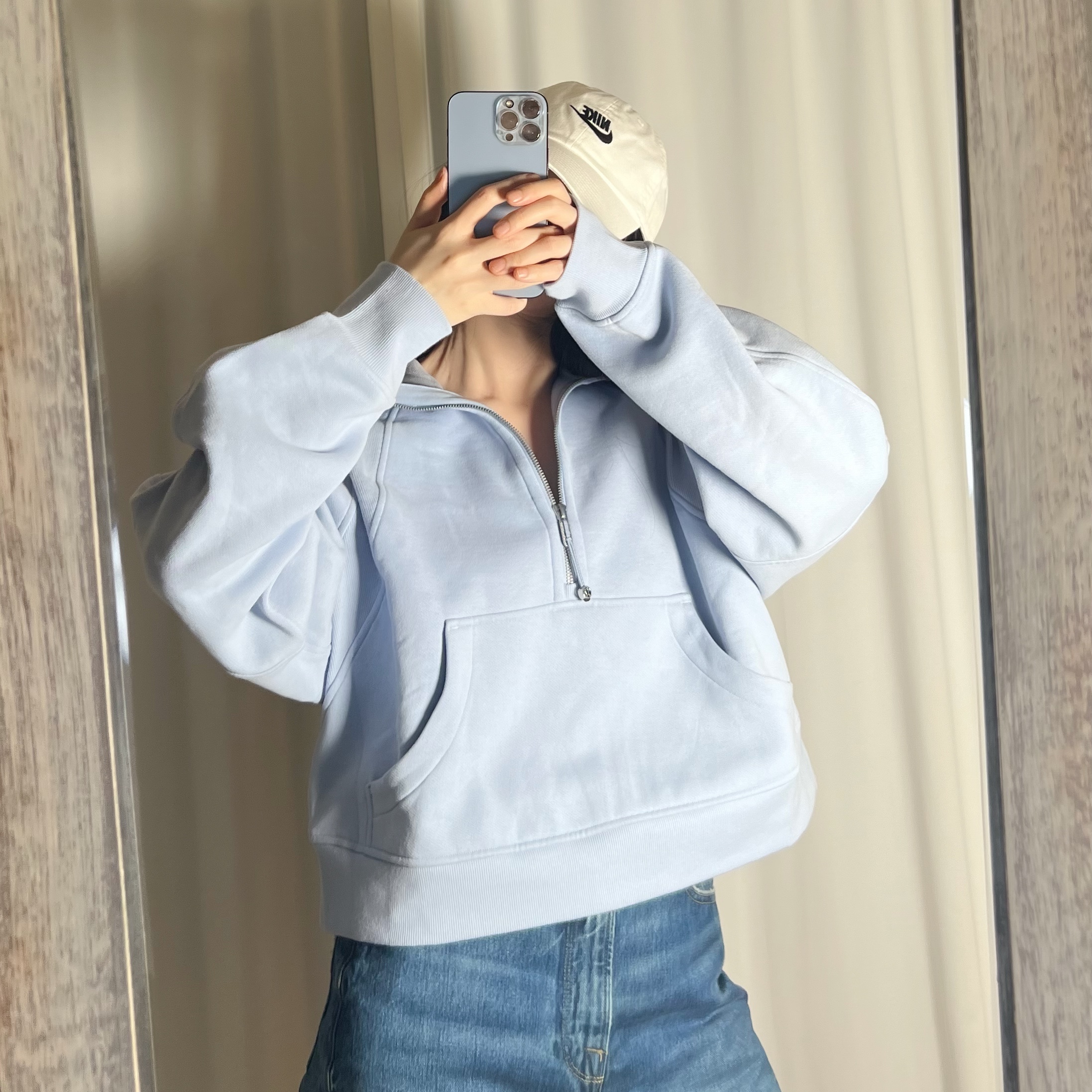 (W) Lululemon Scuba Oversized Half-Zip Hoodie Blazer Blue Tone, Nike Heritage 86 Futura Washed Cap White 착용 스타일 - 1