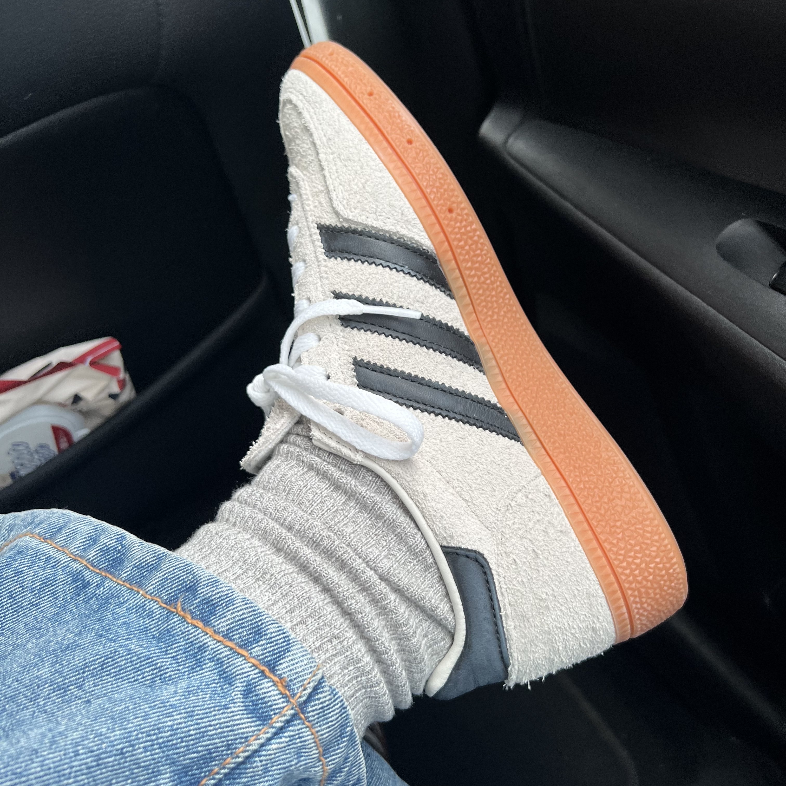 (W) Adidas Spezial Handball Aluminium Core Black 착용 스타일