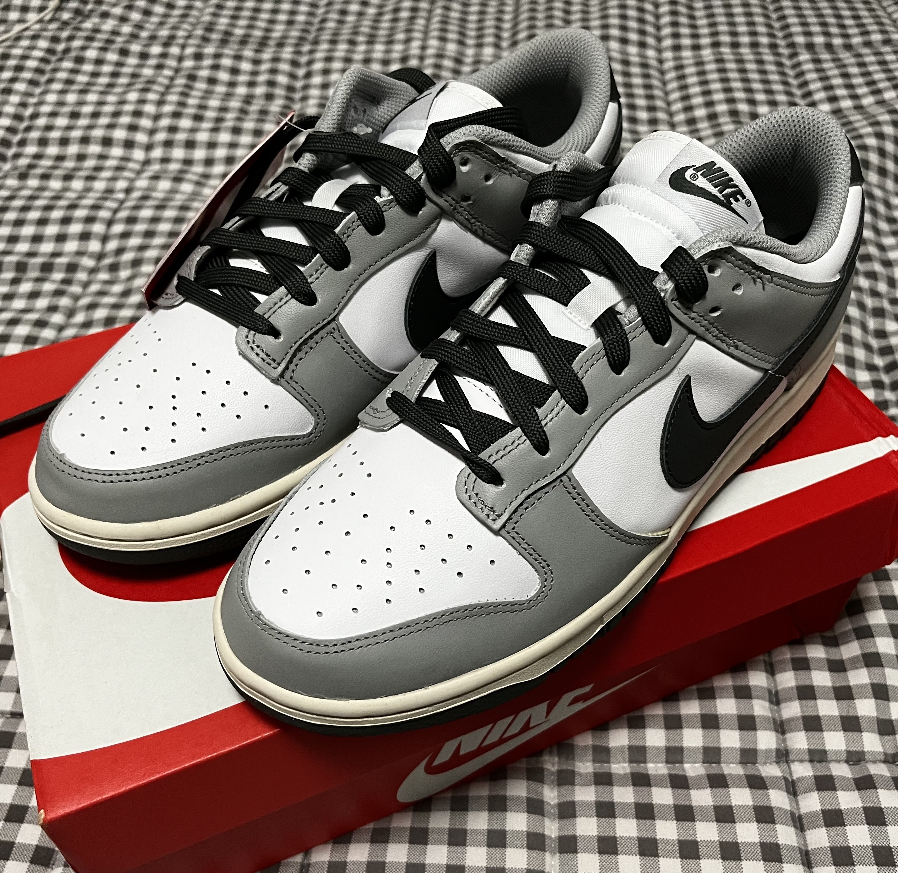 (W) Nike Dunk Low Light Smoke Grey 착용 스타일