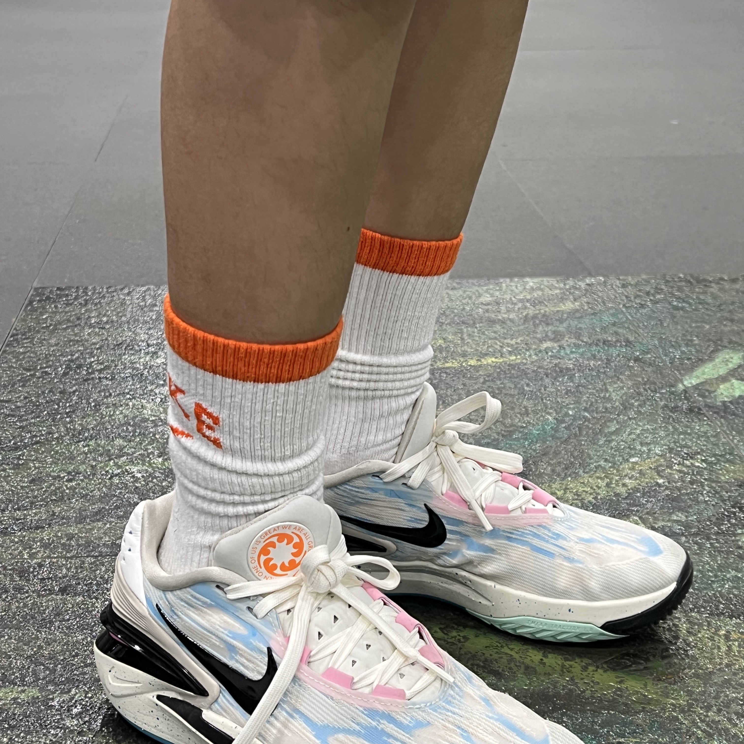 Nike Air Zoom GT Cut 2 Sail Pink Spell 착용 스타일