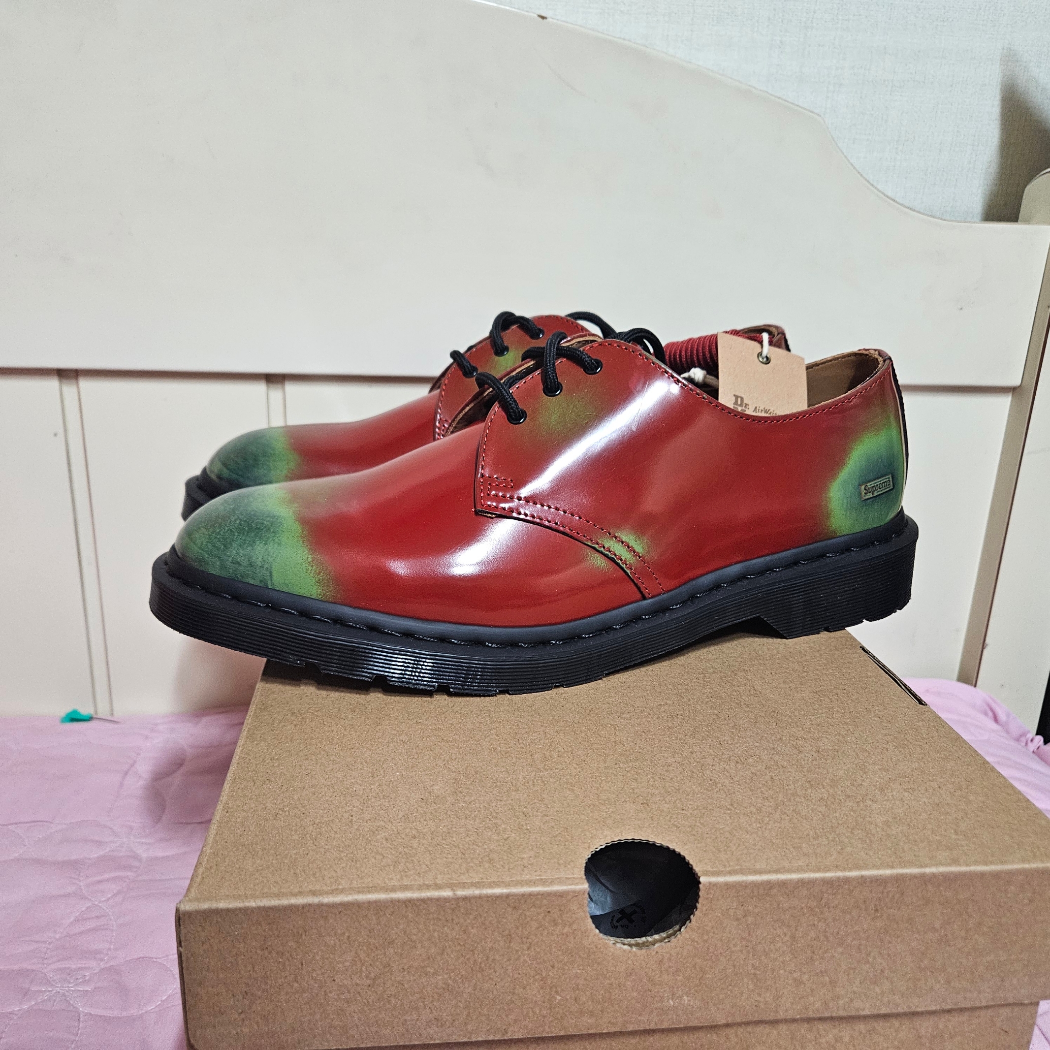 Dr. Martens x Supreme 1461 Multi 착용 스타일