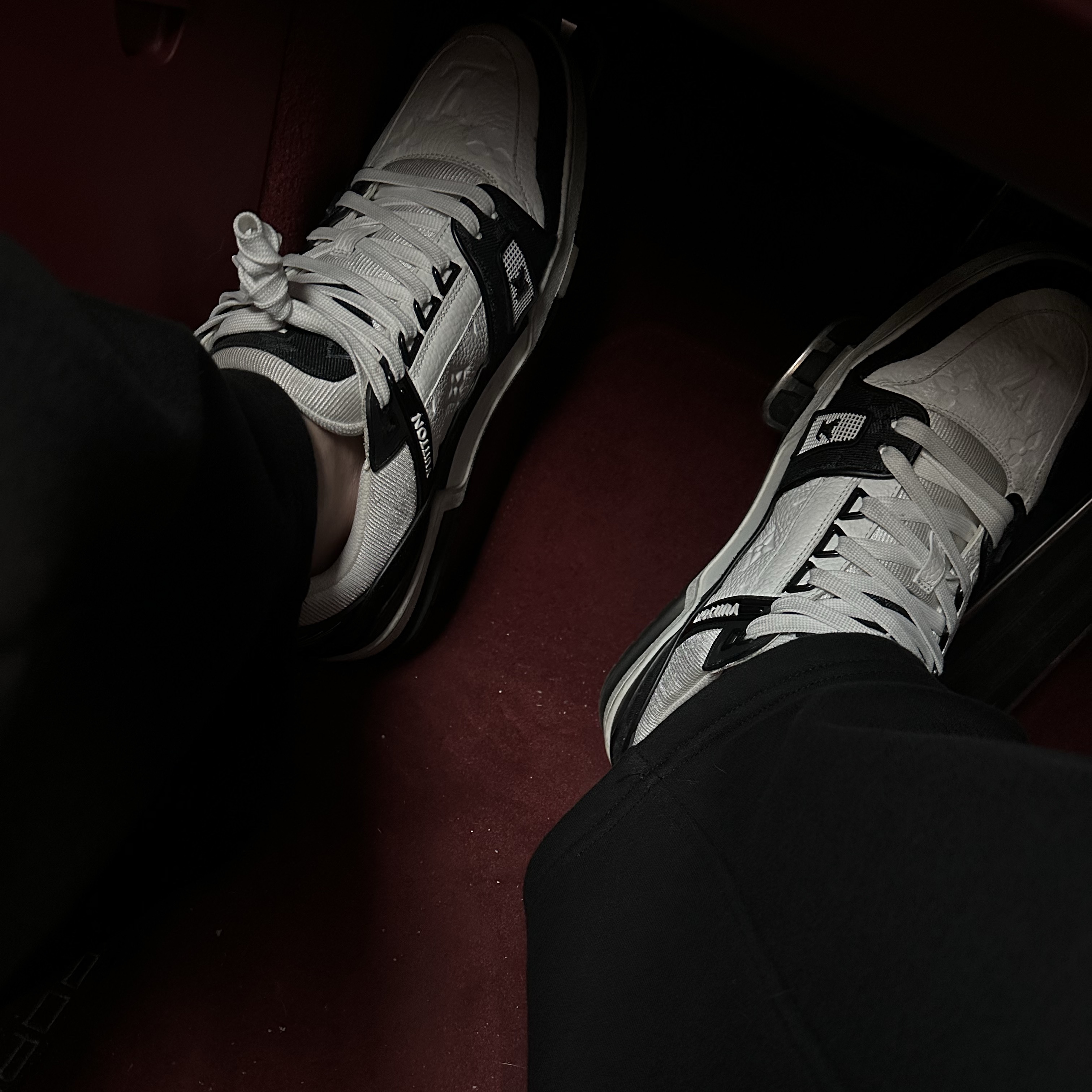 Jordan 1 Retro High OG Chicago 2022, Nike x Tiffany & Co. Air Force 1 Low SP 1837 착용 스타일 - 4