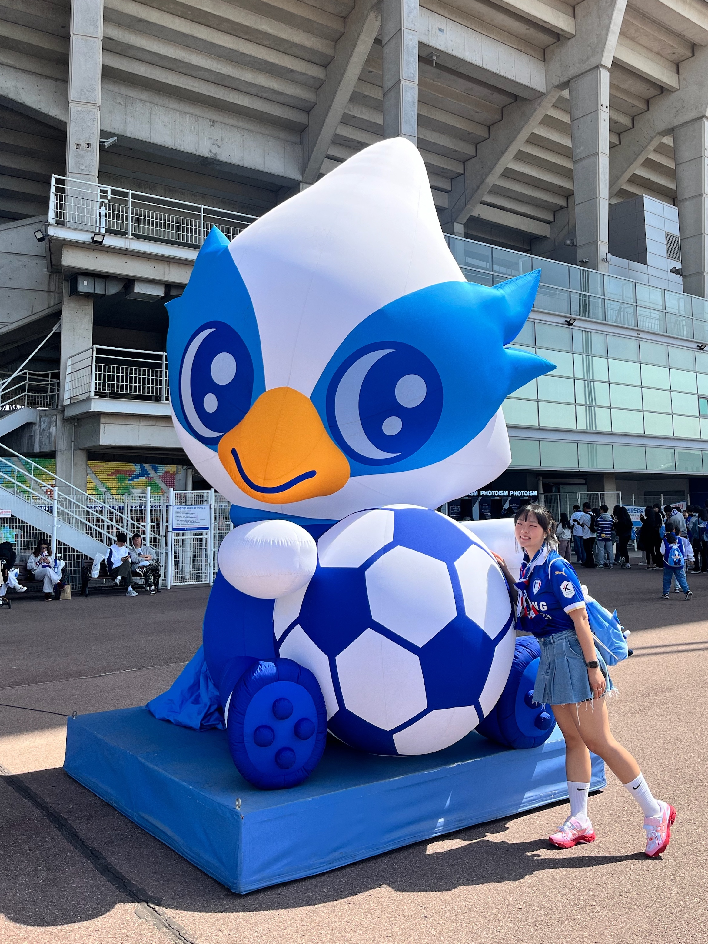 Asics x Cecilie Bahnsen GT-2160 White Habanero 착용 스타일 - 3