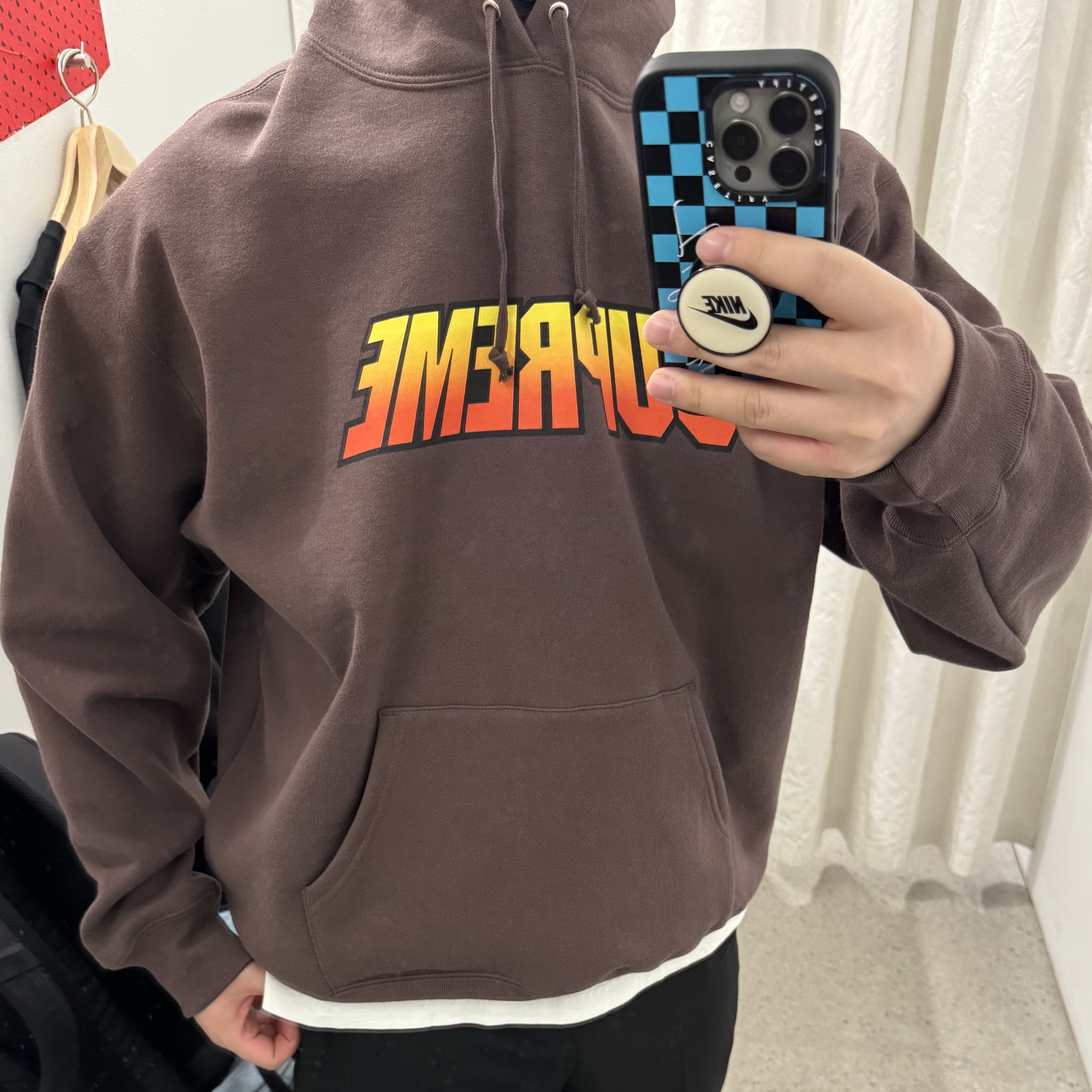 Supreme Gradient Hooded Sweatshirt Brown - 24SS 착용 스타일