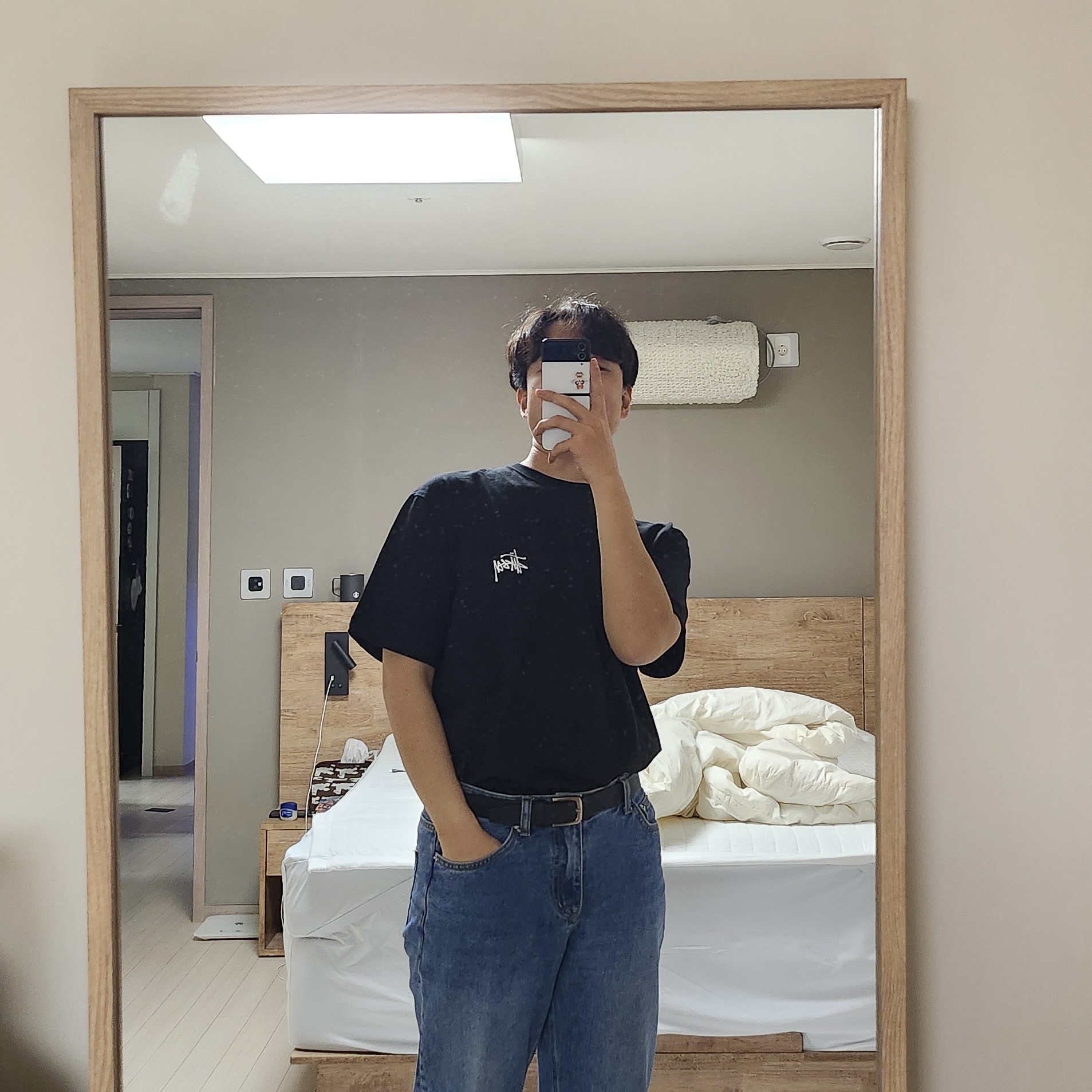 Stussy Basic Stussy T-Shirt Black 2023 착용 스타일