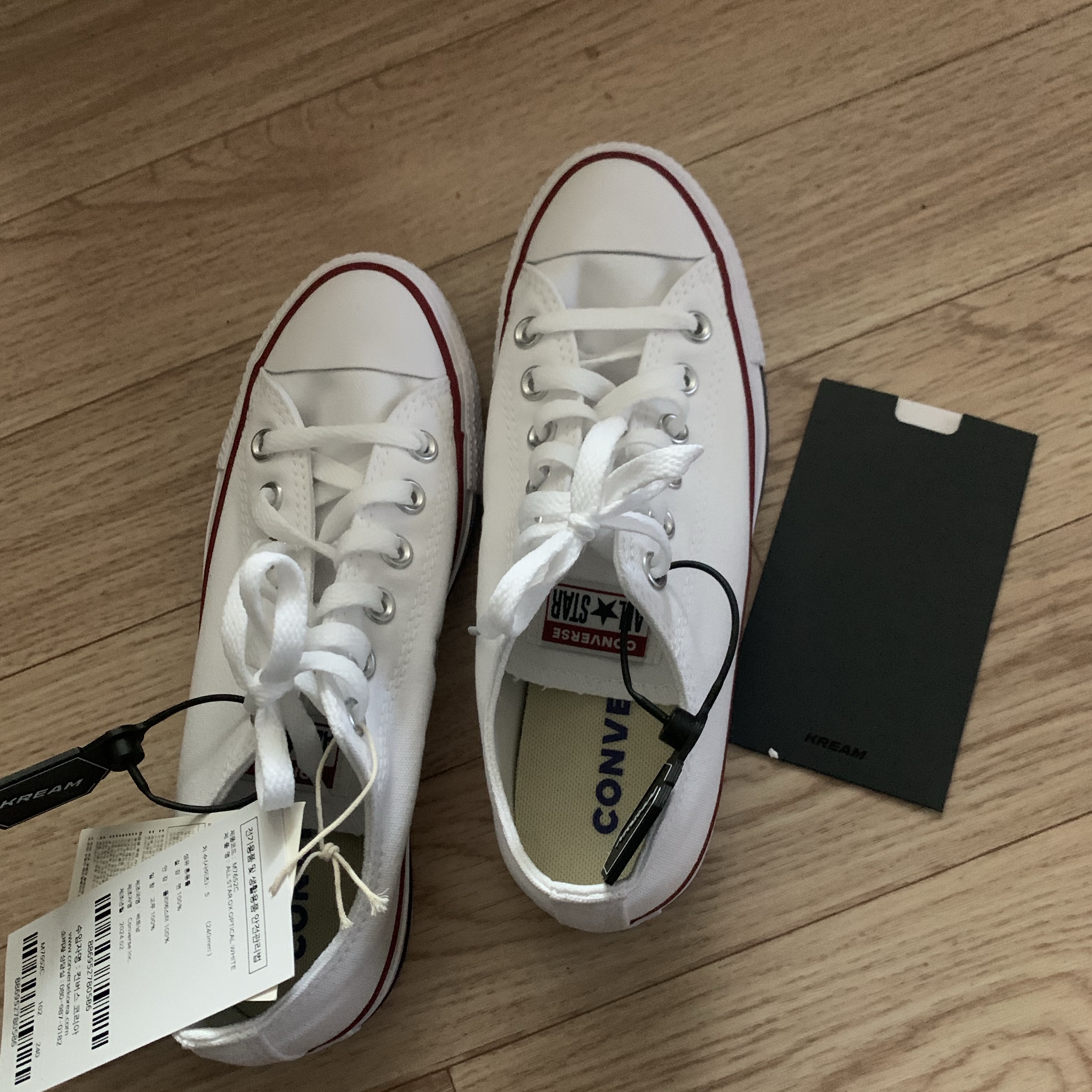 Converse Chuck Taylor All Star Ox Optical White 착용 스타일