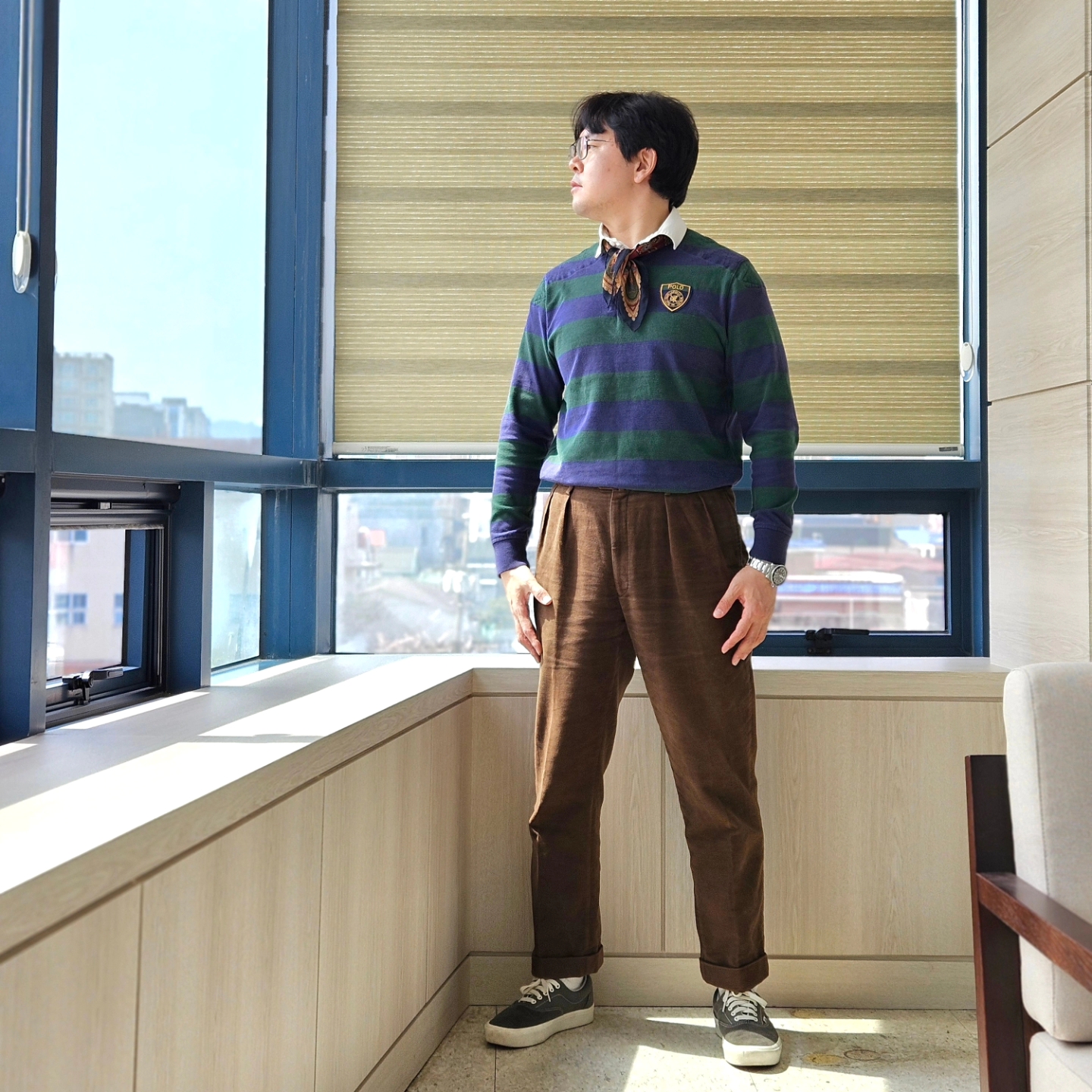 Vans ComfyCush Era Bistro Green, Polo Ralph Lauren Classic Fit Stripe Jersey Rugby Shirt Navy 착용 스타일 - 4