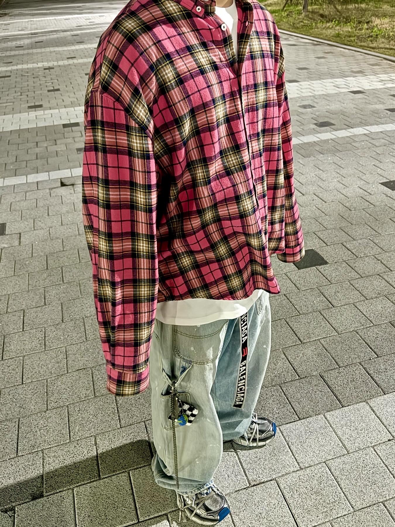 Project G/R Backward Carpenter Pants Blue, Balenciaga 3XL Sneakers Grey White Blue 착용 스타일 - 3