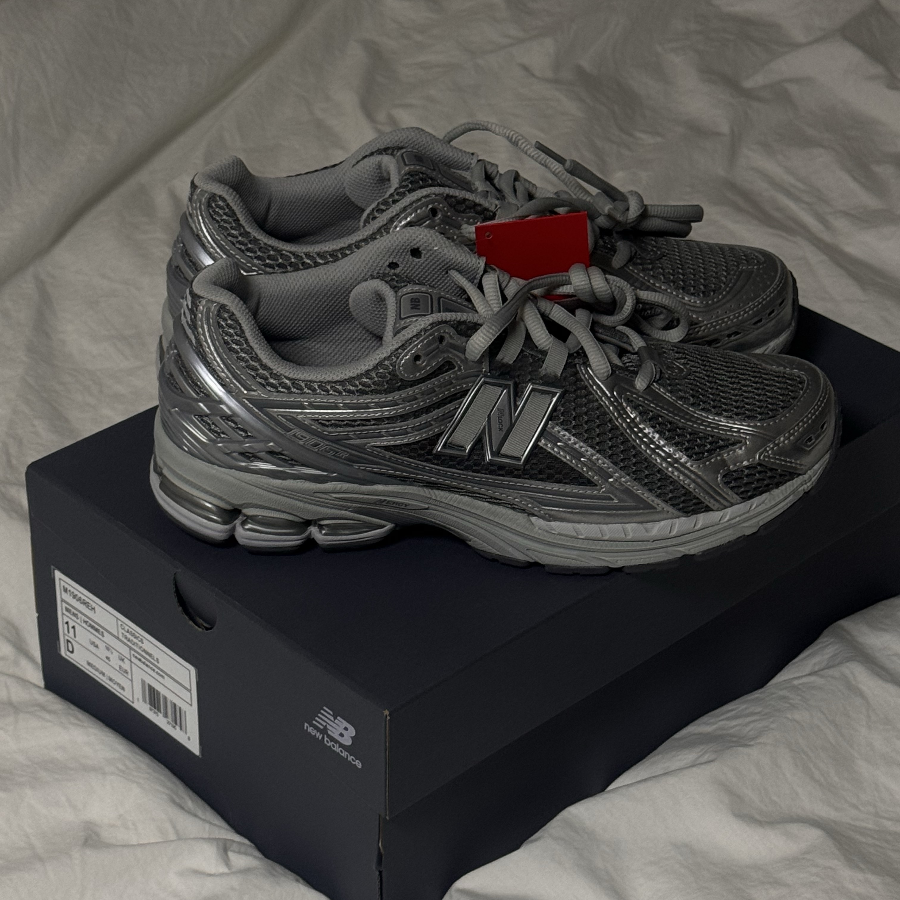 New Balance 1906R Harbor Grey Silver Metalic 착용 스타일