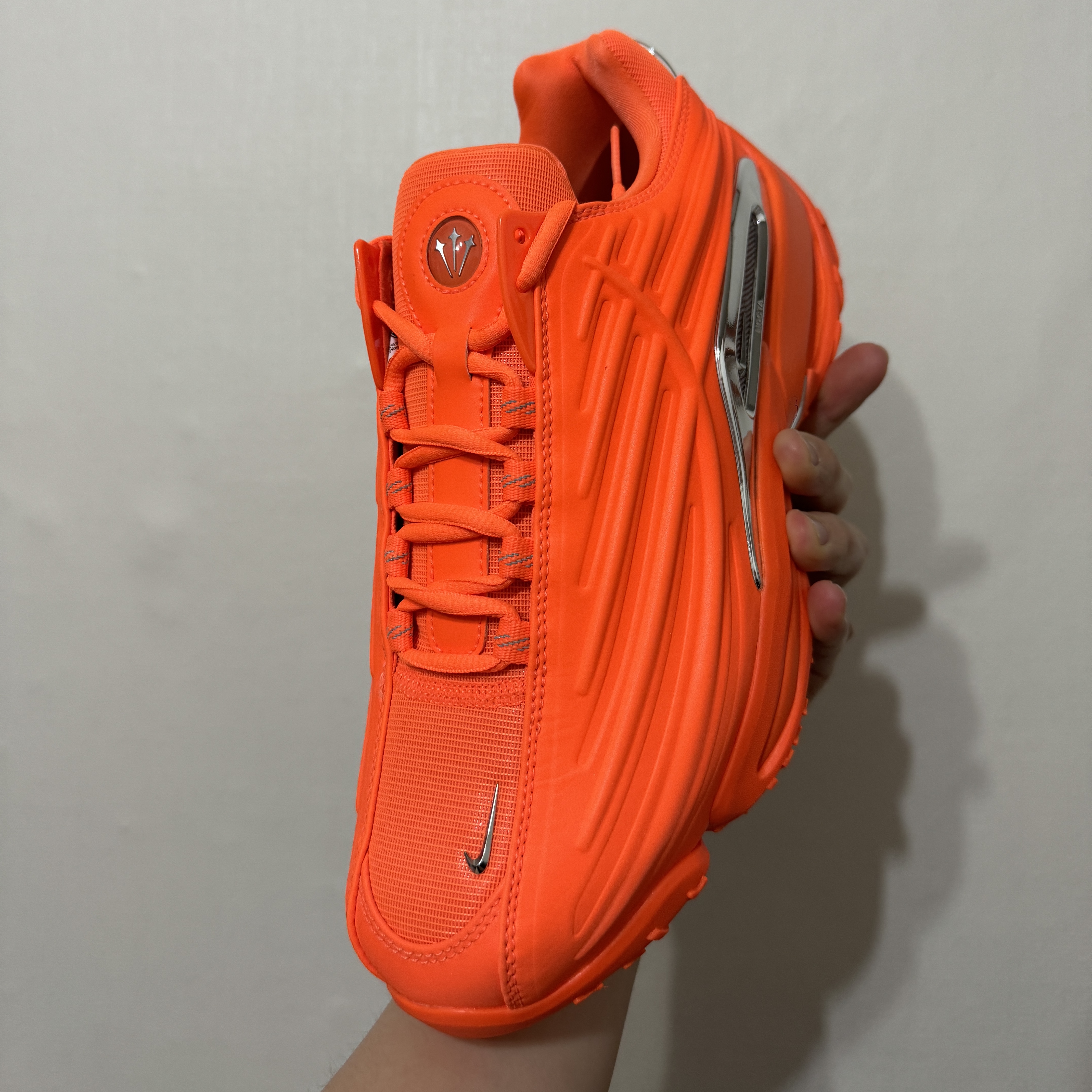 Nike x Drake Nocta Hot Step 2 Total Orange 착용 스타일 - 1