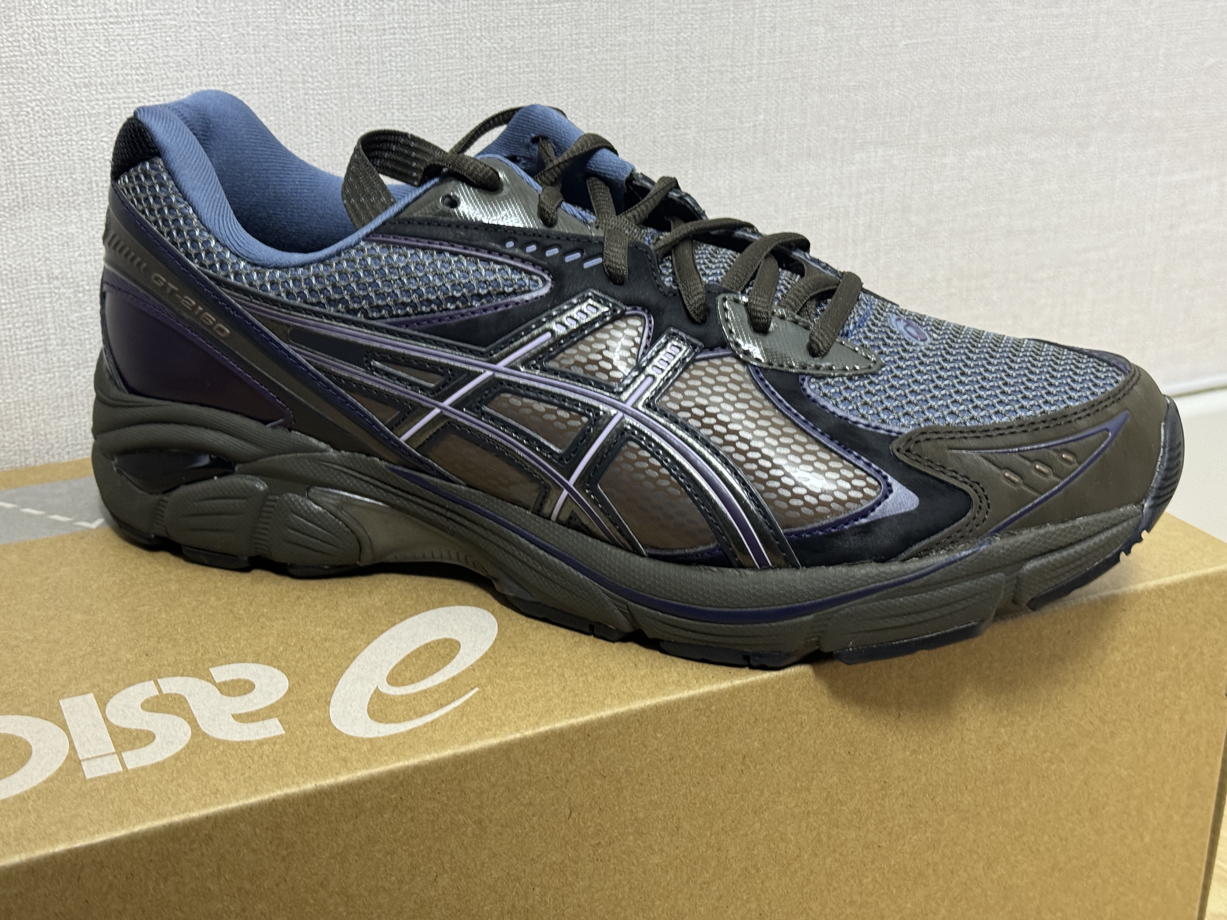 Asics UB6-S GT-2160 Grey Floss Brown Storm 착용 스타일 - 6