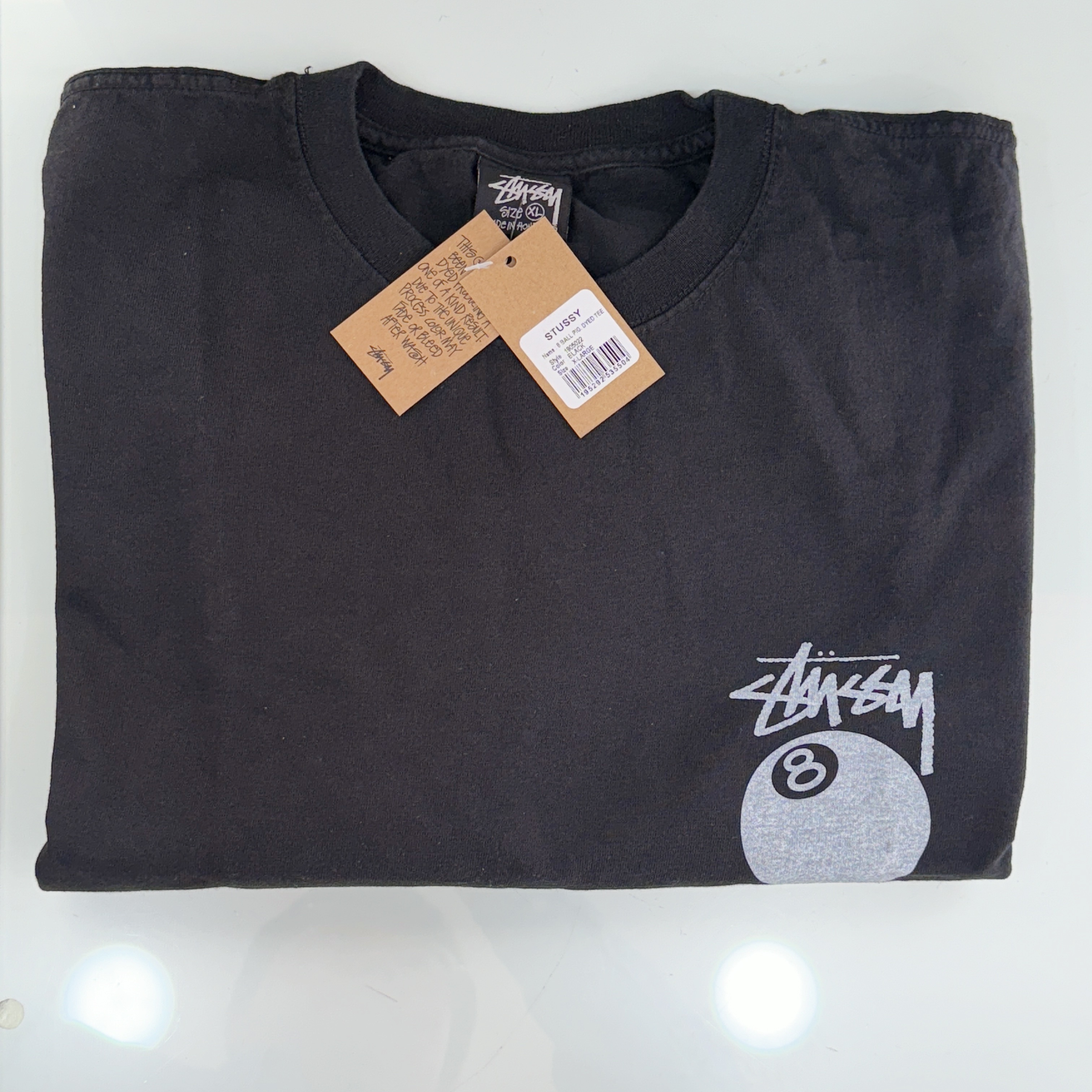 Stussy 8 Ball Pigment Dyed T-Shirt Black 착용 스타일 - 1