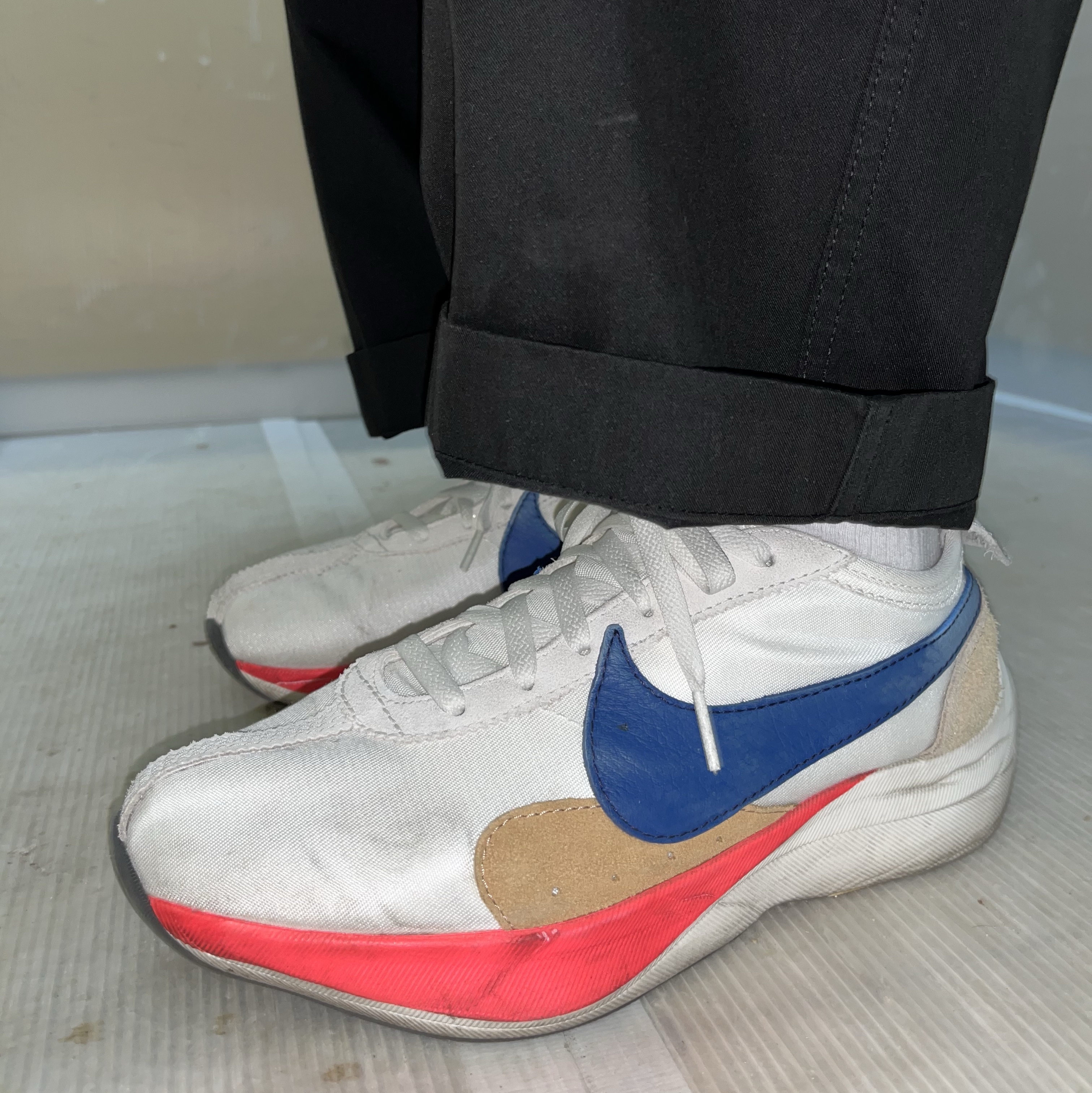 Nike Moon Racer Sail Solar Blue 착용 스타일