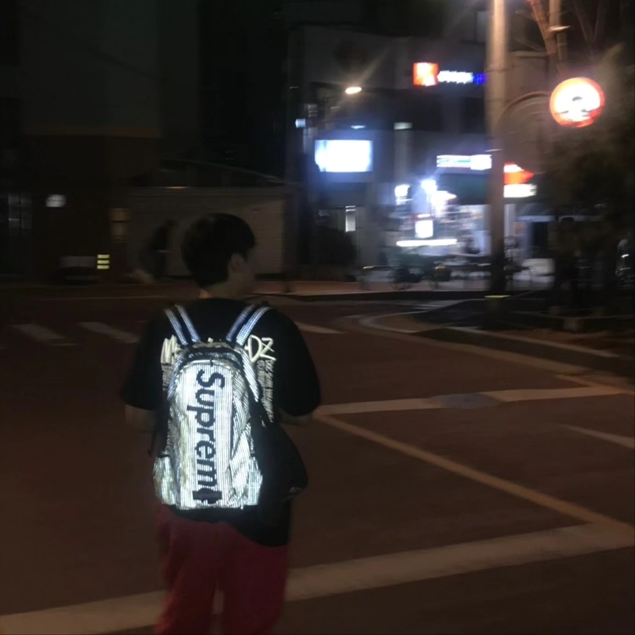 Supreme Backpack Black - 24SS 착용 스타일