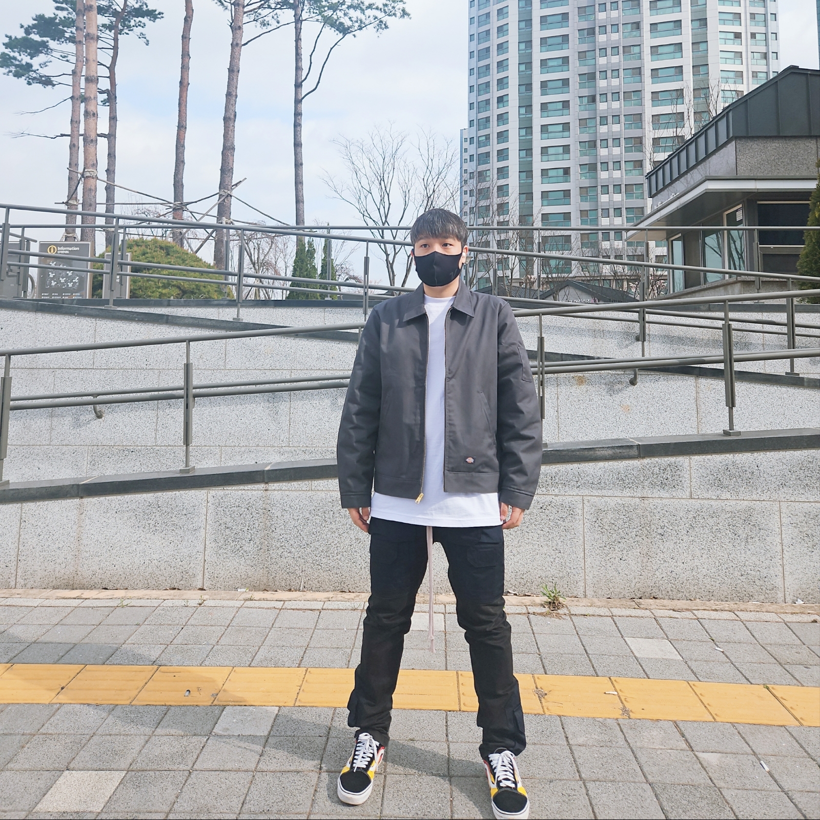 Dickies Insulated Eisenhower Jacket Regular Charcoal Gray, Vans Old Skool Flame Black 2017 착용 스타일