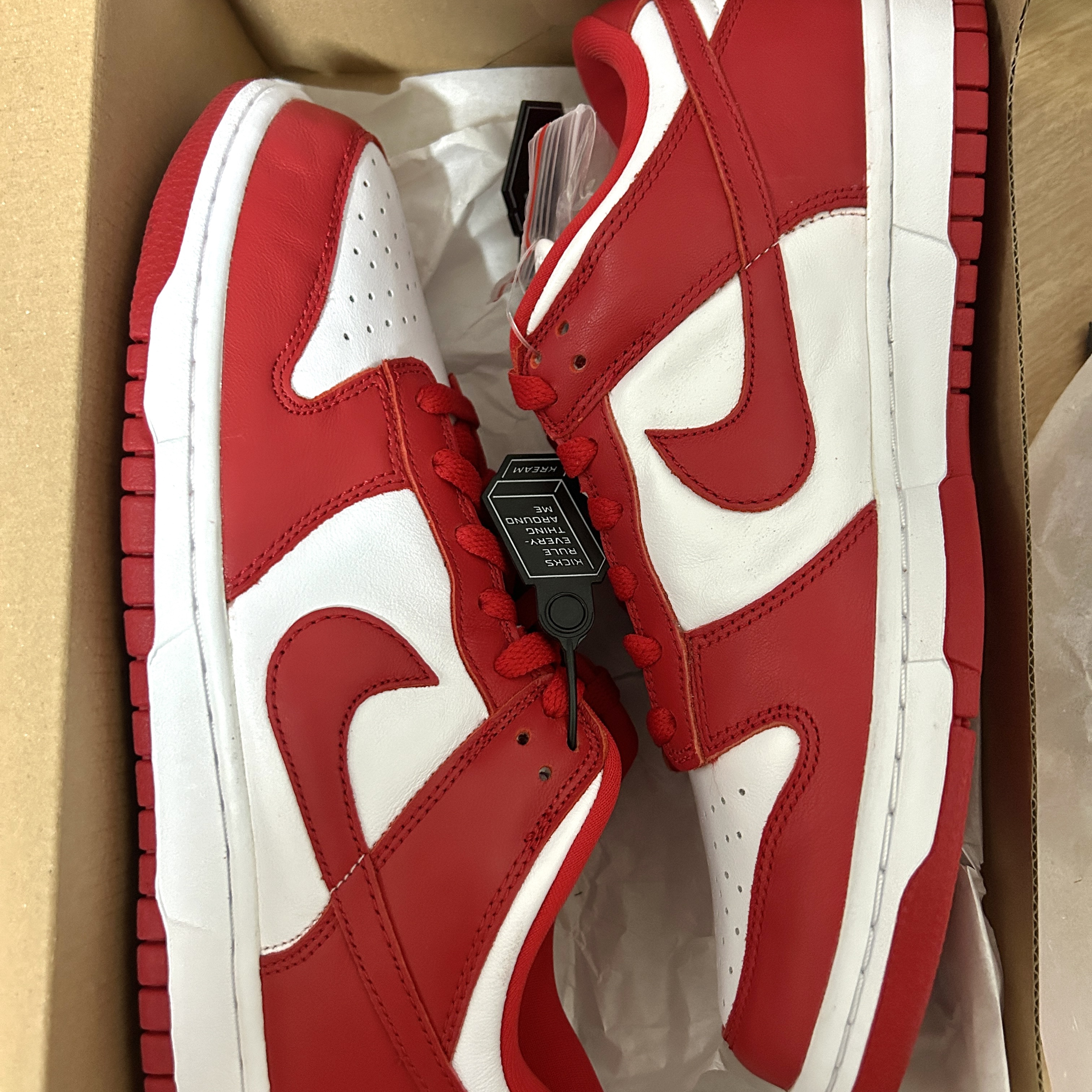 Nike Dunk Low SP White and University Red 2023 착용 스타일