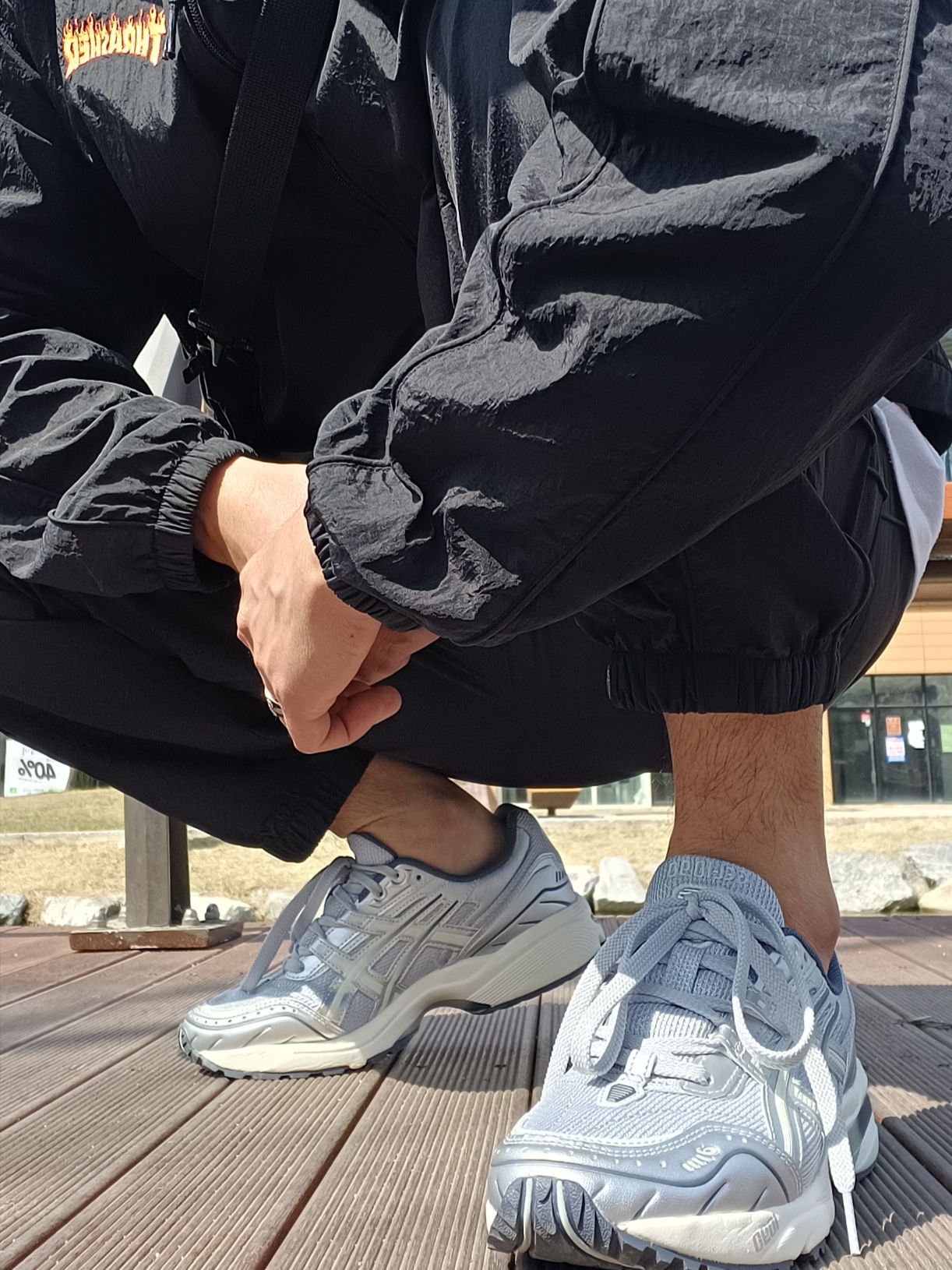 Asics Gel-1090 Piedmont Grey 착용 스타일