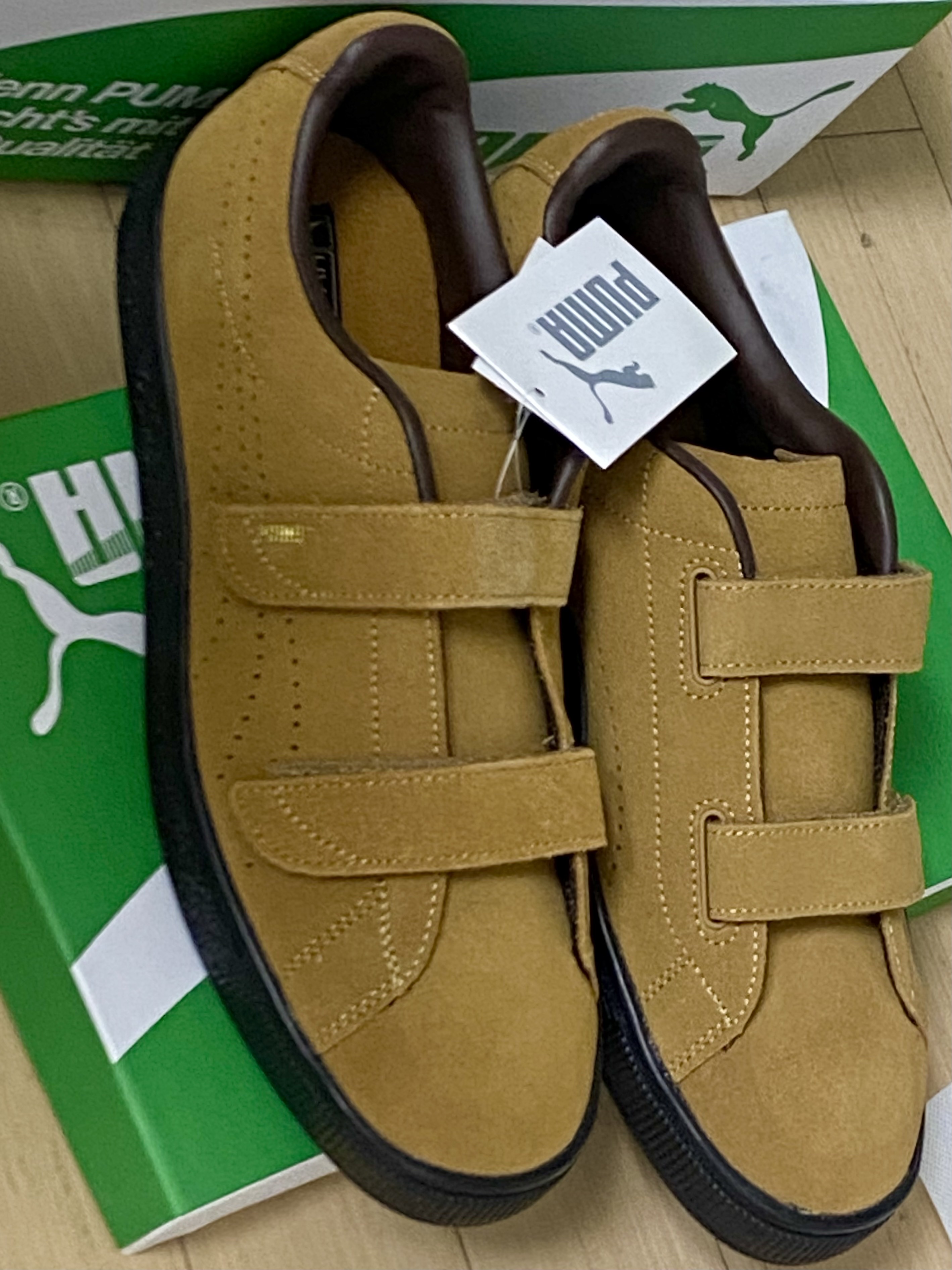 Puma x Noah Suede Classic Golden Brown Black 착용 스타일 - 1
