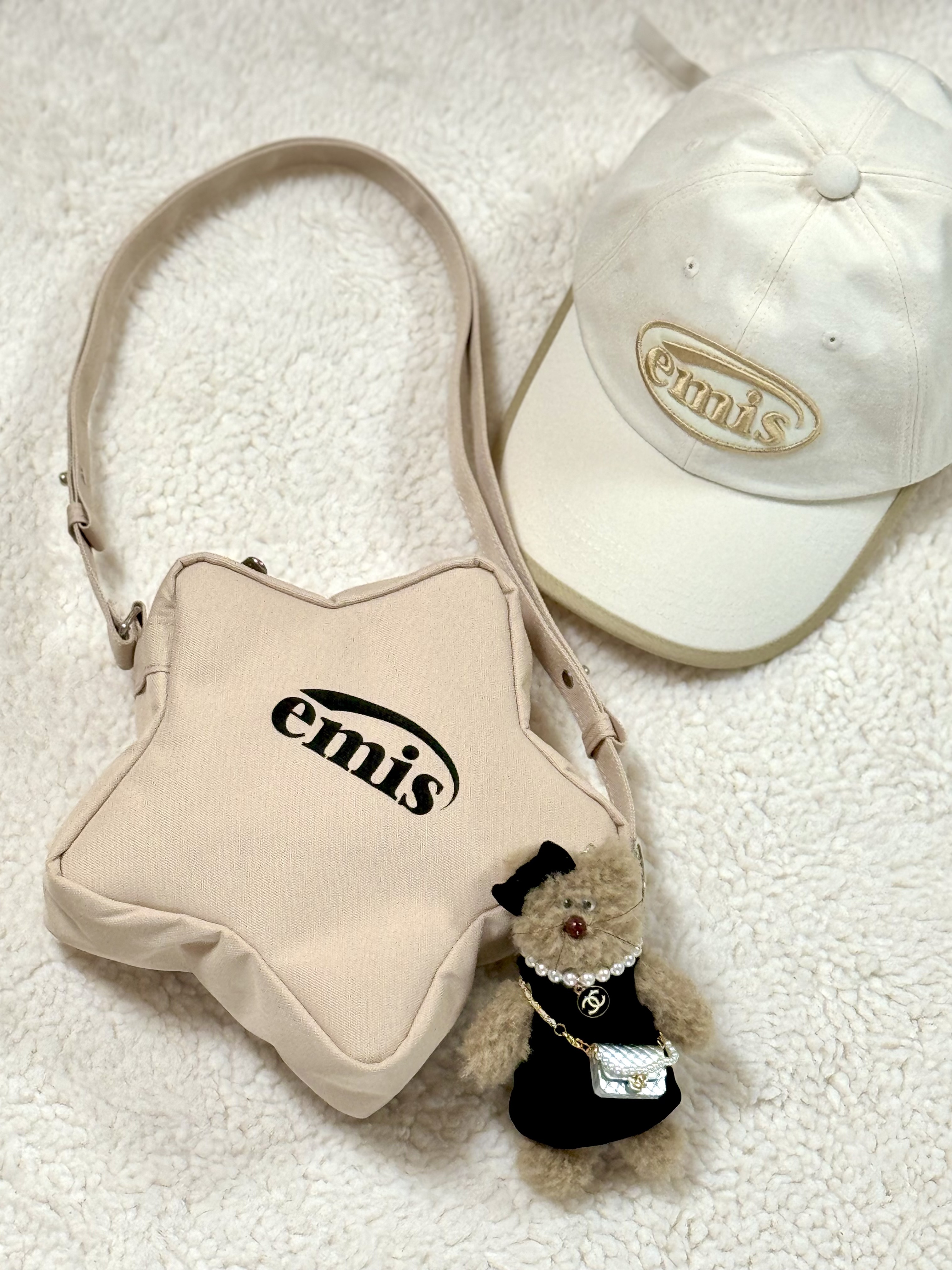 Emis Beige Trimming Ball Cap Cream, Emis Star Bag Beige 착용 스타일 - 3